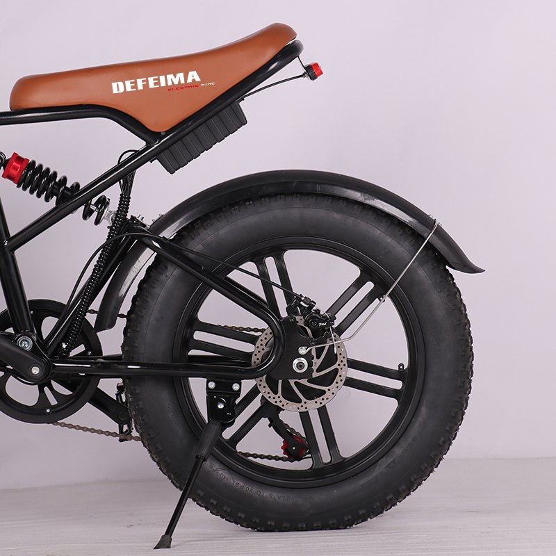Factory Wholesale 20inch lithium cell road hybrid electric mountain bike adult 20*4.0 fat tire electric bike