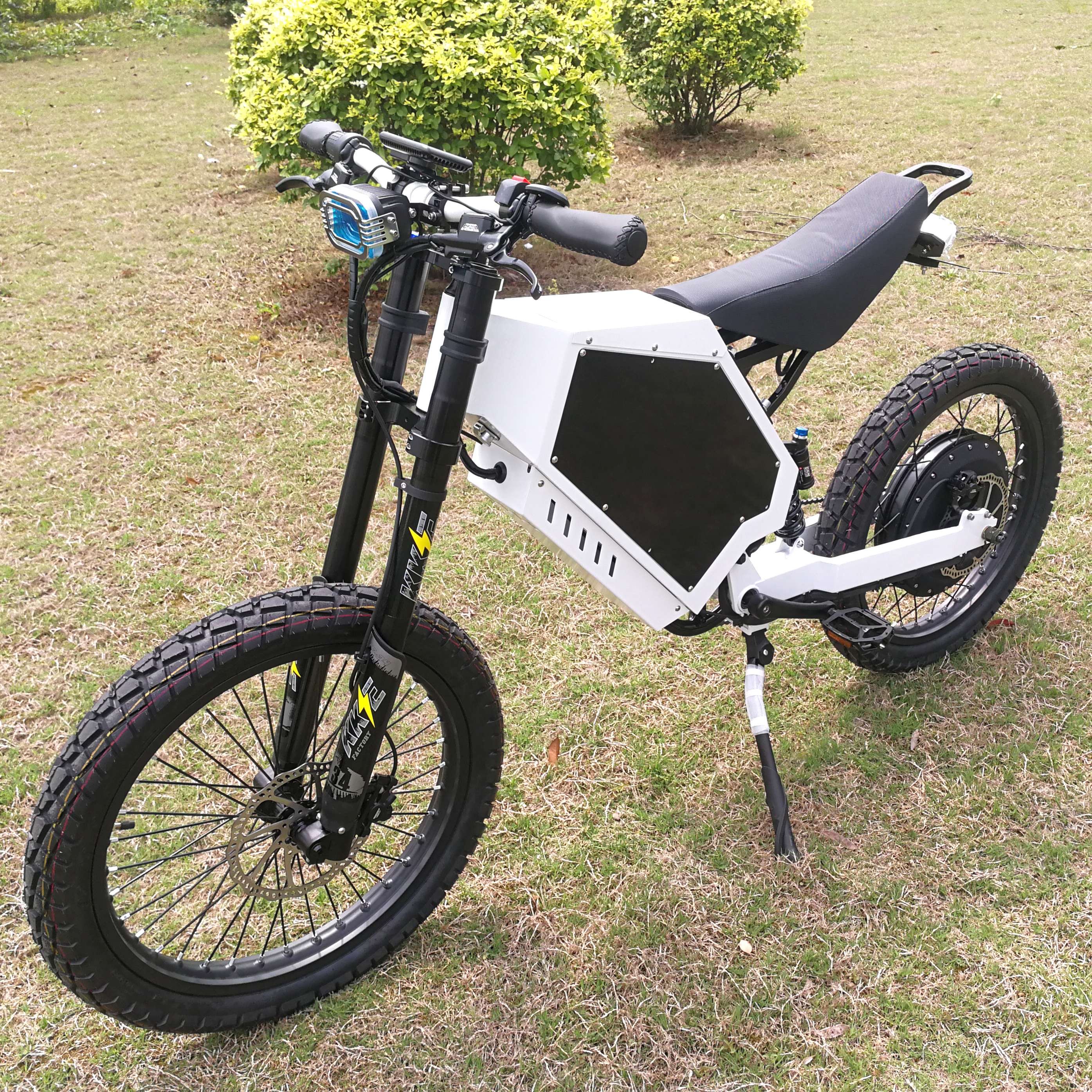 K5 Electric Bicycle 72V 8000Wattage Highest Wattage ebike 48V Lithium Battery Steel Frame Tube Position Smart Electronic Sale
