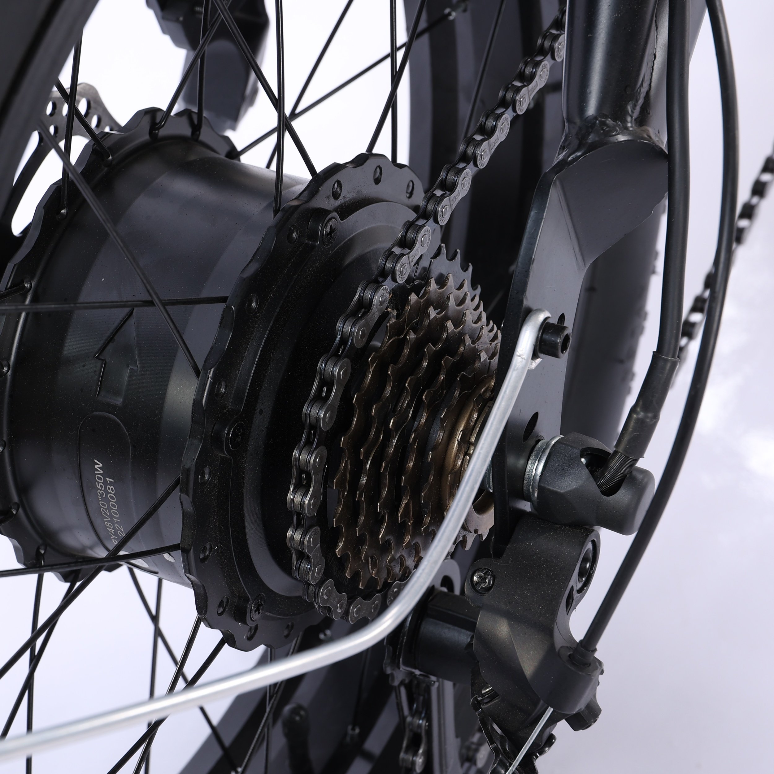 Hot Sale Logo Customized Wholesale 350W Electric Mountain Bike 500w 48V City Electric Racing Bike For Adults Stock