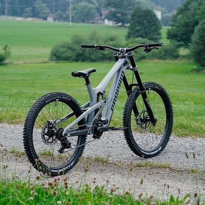 Fast Selling Electric Mountain Bike 047 Brand New Good Quality 48V 1000W/2000W 10ah/20ah/30ah Lithium Battery Ready for Sale