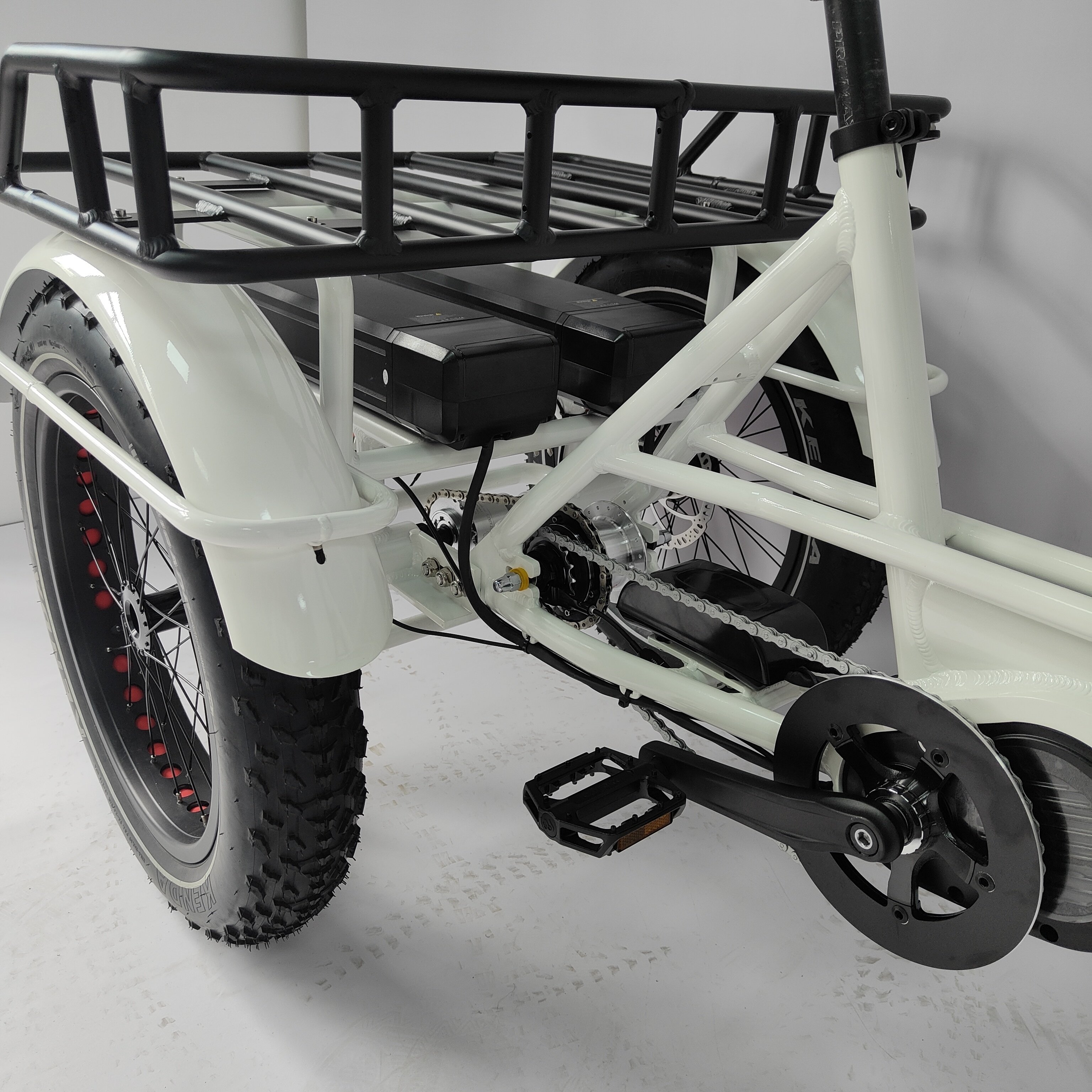 High quality adult 20inch cargo electric tricycle mid drive with rear cargo basket dual battery mountain etrike three wheel bike
