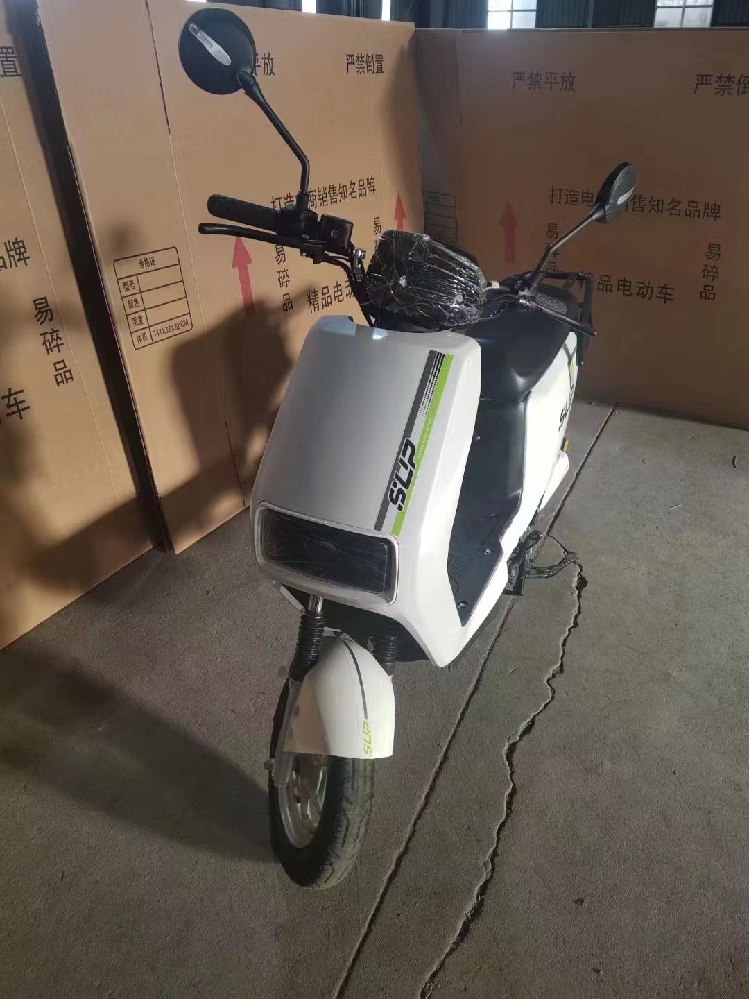 H1 Customized 12-Inch Electric Scooter for Adults 3000W Speed 90kmh Strong Power CATL LG Lithium Battery Speedy City Bike