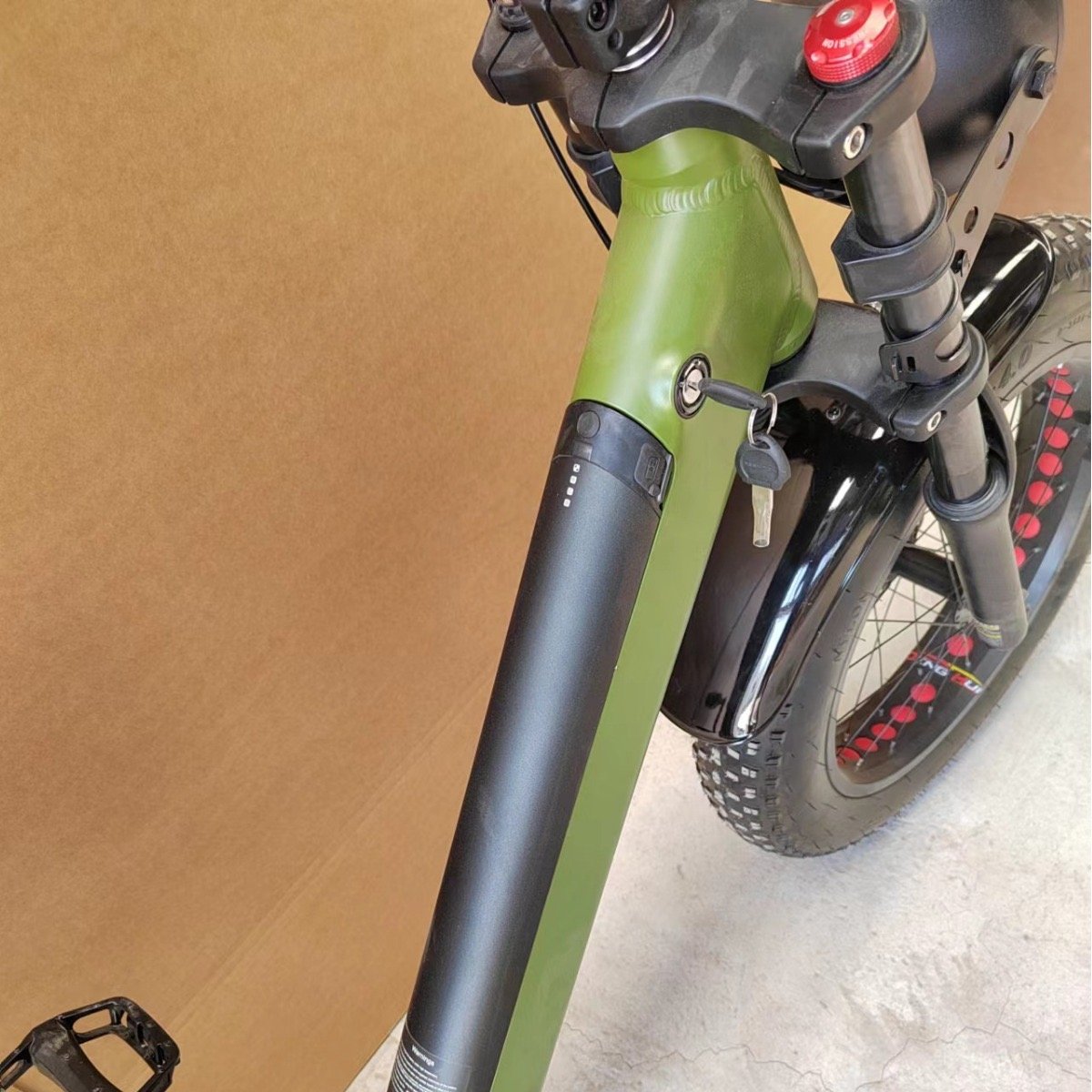 20 Inch Step Thru Ebike 73 Ebike 500W Electric Mountain Bike Long Range Front Suspension Electric Bicycle