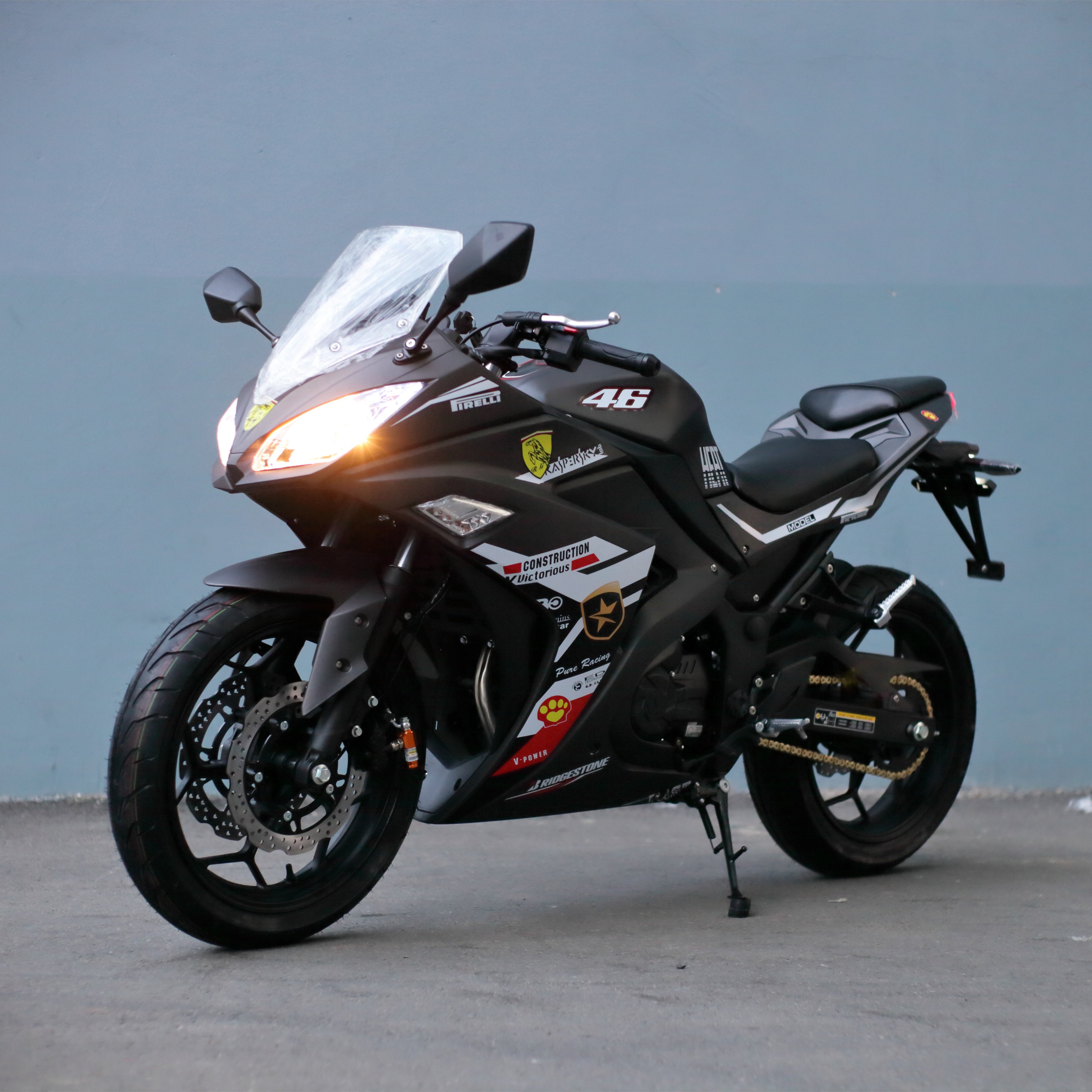 Manufactory Wholesale Racing Motorcycle Gasoline Motorcycle Powerful Engine Enduro Sportbikes