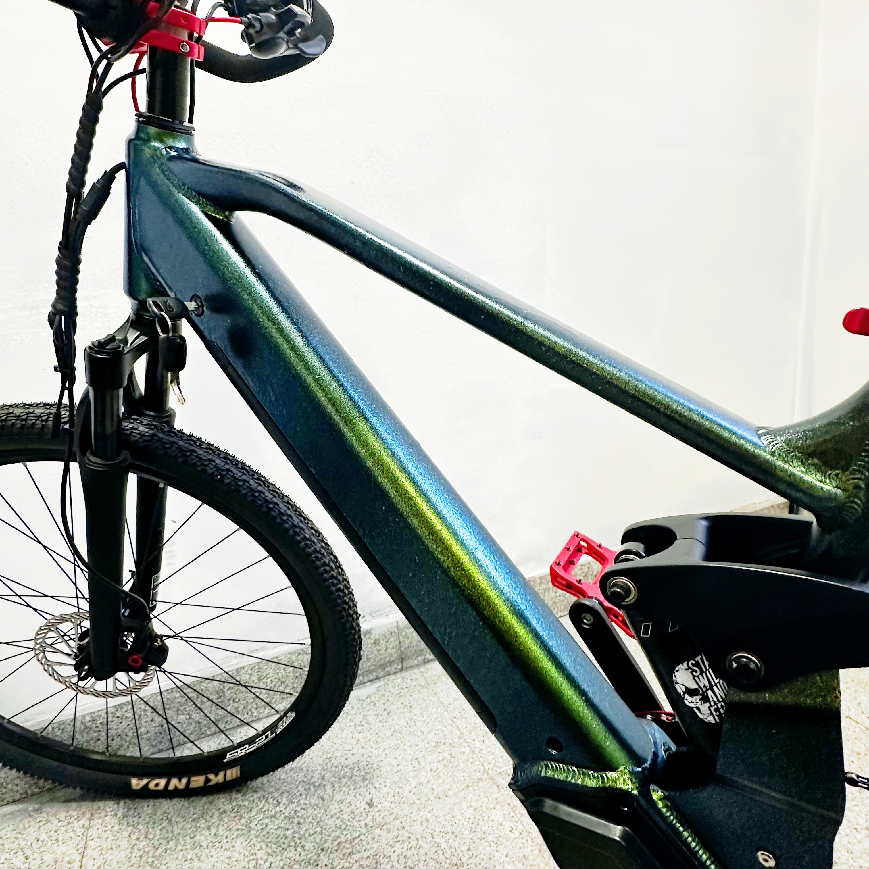 7 Speed 48V 13Ah 26 Inch Electric Mountain Bike Aluminum Alloy Frame down Tube Lithium Battery Sensor Smart Type