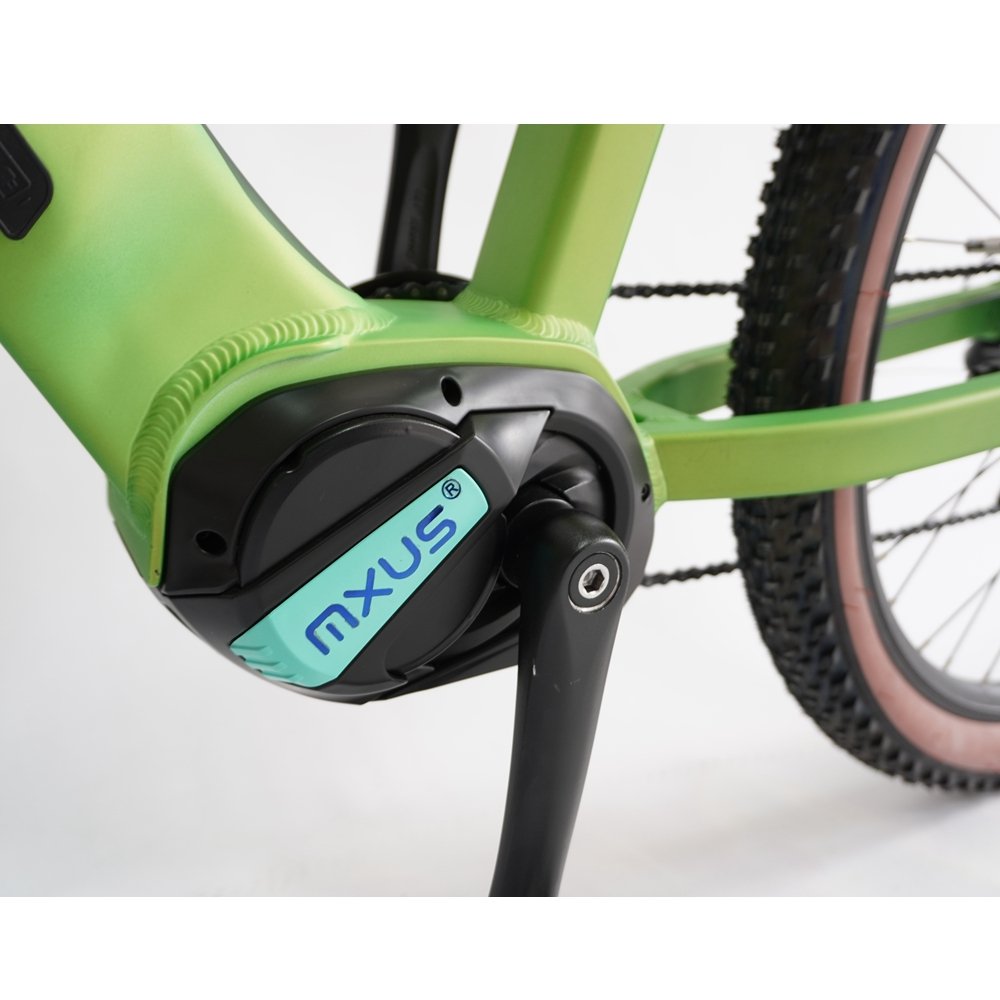 Central Motor E-cycle 27.5" Adults Electric Mountain Bike 500W Brushless Motor 35 KM/H 8 Cassette Speed With Mid Motor