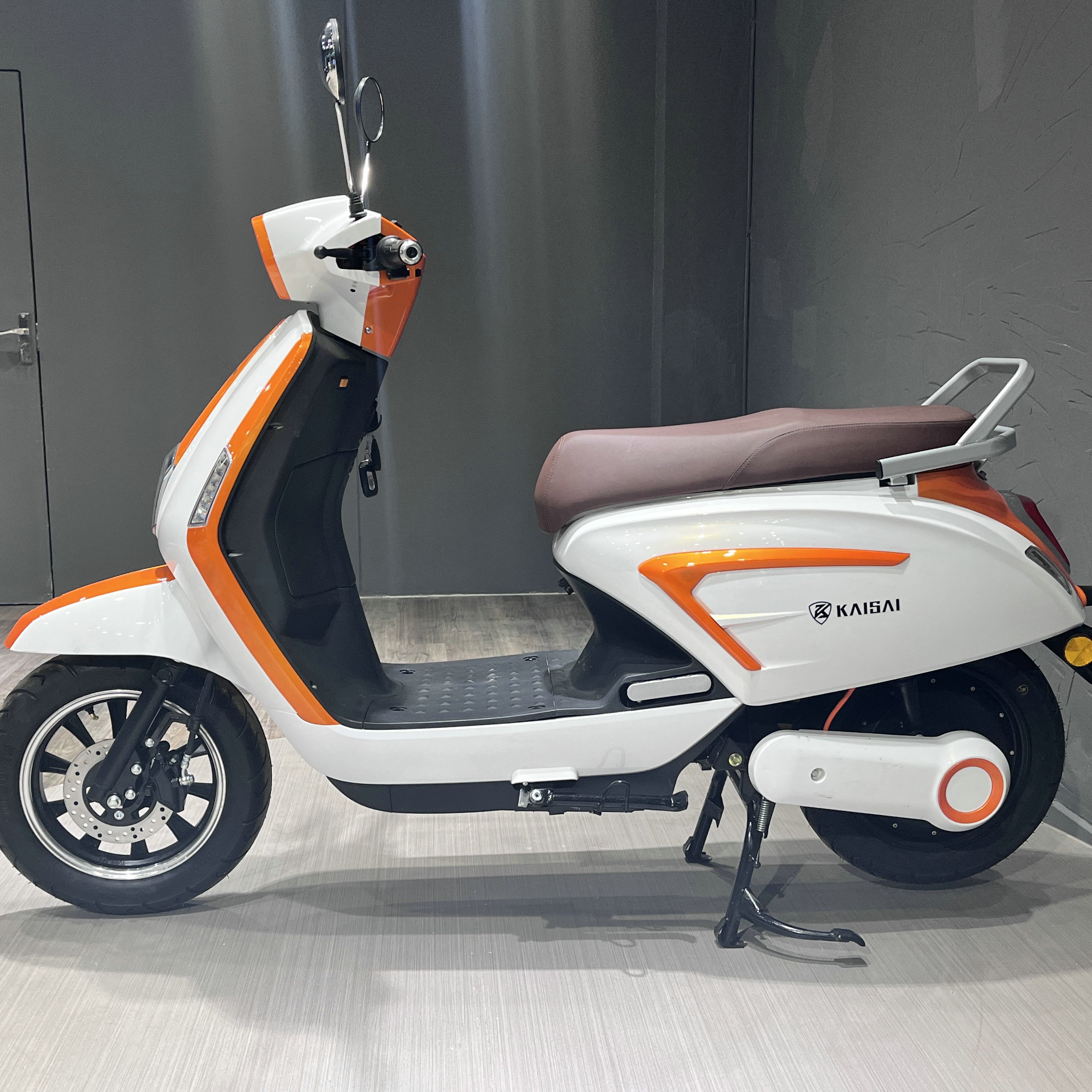 Factory Price Long Range Scooter Electro Moped 1500w Ckd 2 Wheel Disc Brake 200kg Load Adult bike Dual Motor Electric Motorcycle