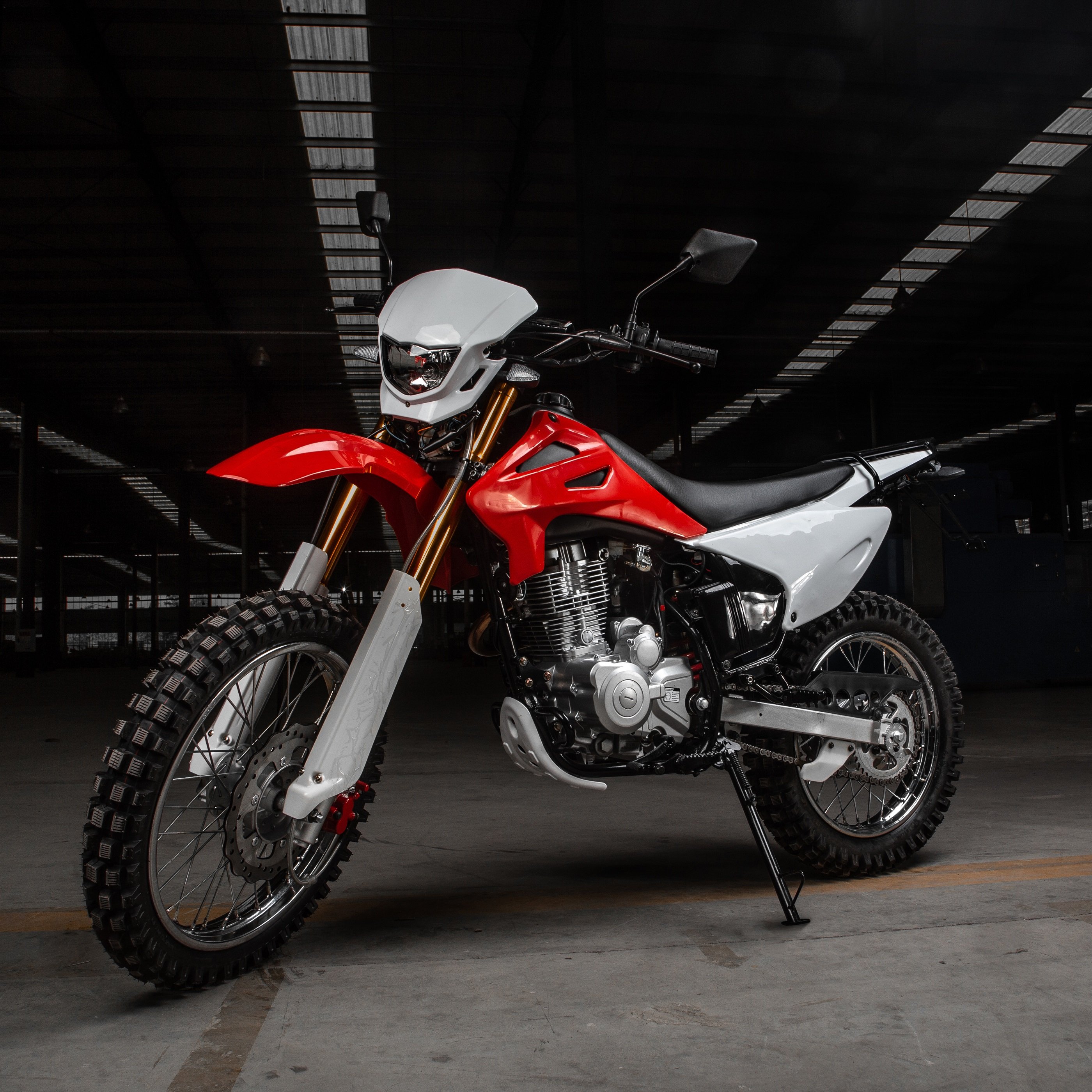 Powerful 200cc 250cc 4 Stroke Enduro Dirt Bike Off Road Motocross Air Cooled Motorcycle