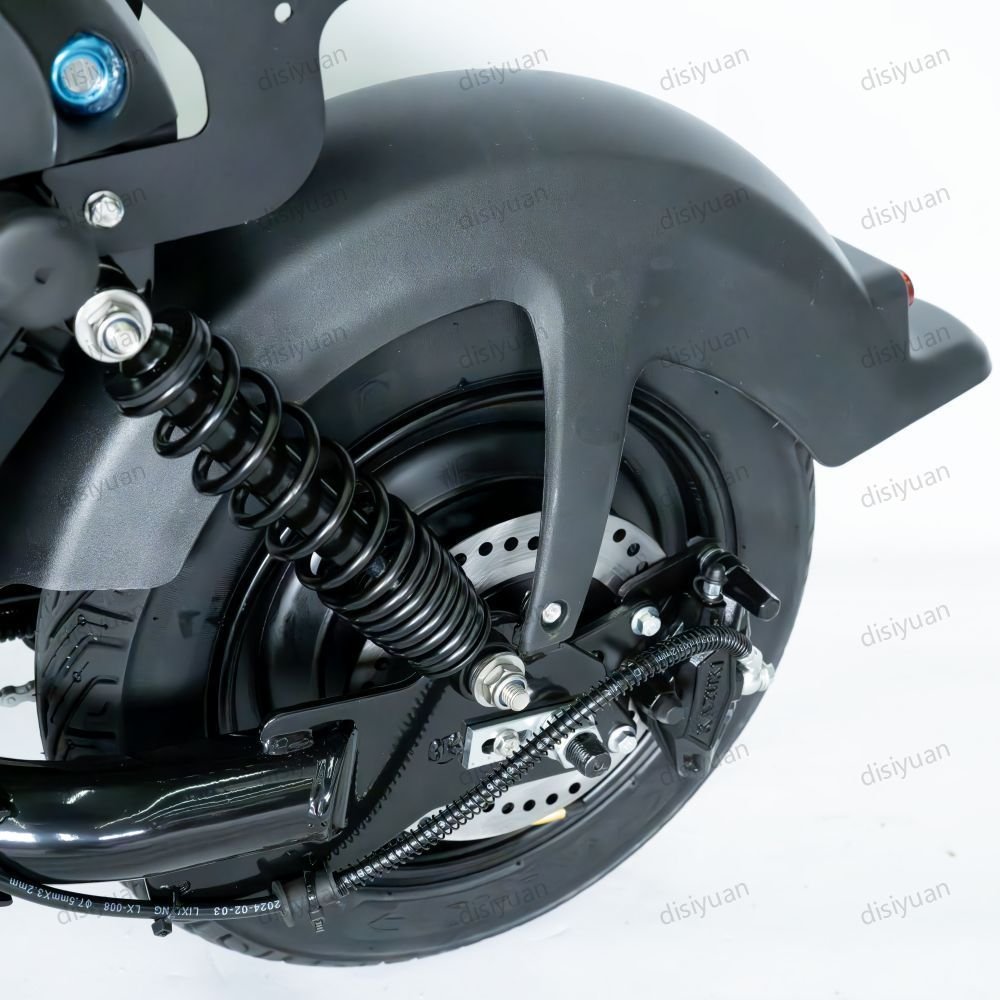 Disiyuan High powerful 1500 watt electric scooter 14 inch off-road tire electric motorcycle with removable battery for charging