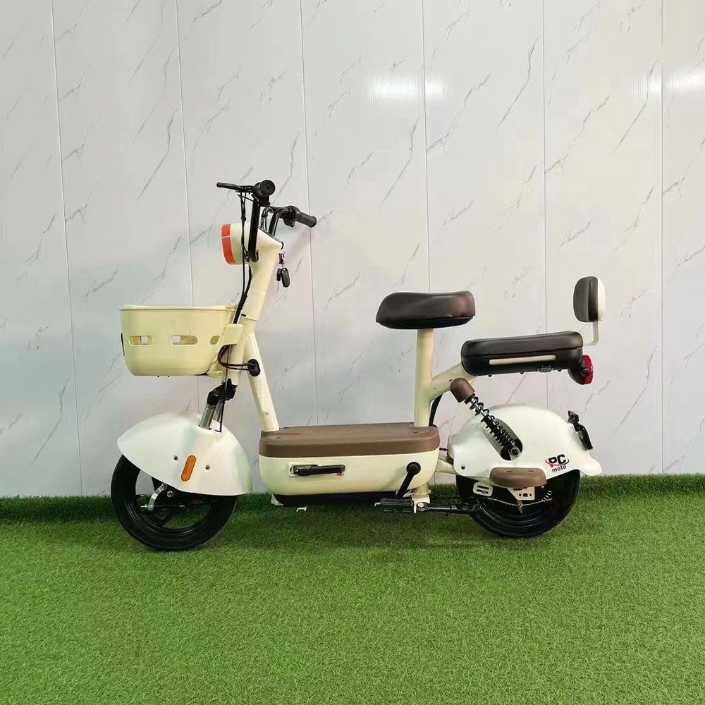 Hot Sale Electric Bicycle Electric City Scooter 350W500W Ebike Electric Bike With Basket