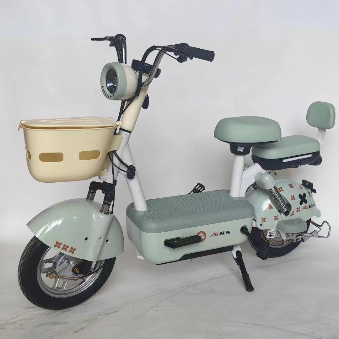 Hot Sale Electric Bicycle Electric City Scooter 350W500W Ebike Electric Bike With Basket