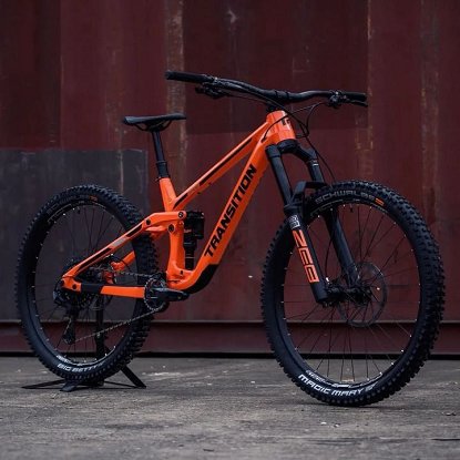 Fast Selling Electric Mountain Bike 043 Brand New Wholesale 26" Light Weight Mountain Bike 21/24/27 Speed Ready for Sale