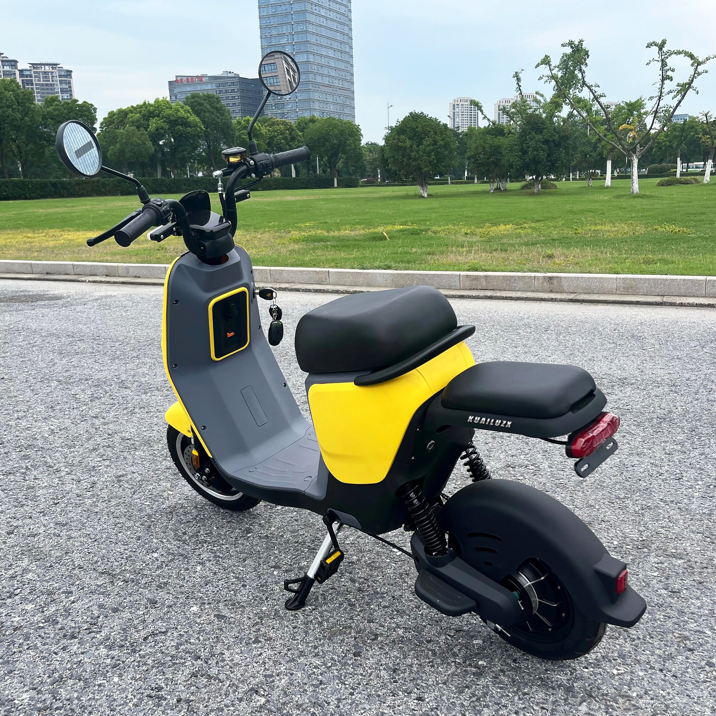 Cheap Electric Bike 500W Electric Bicycle Adult Moto Scooter China Battery Bike Electric 48V Electric City Bike Pedal Moped