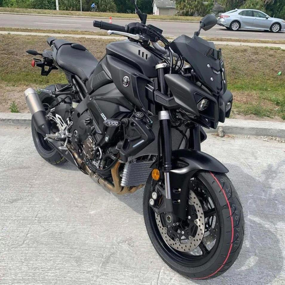 2023 YAMAHAS MT-10 Hyper Motorcycles