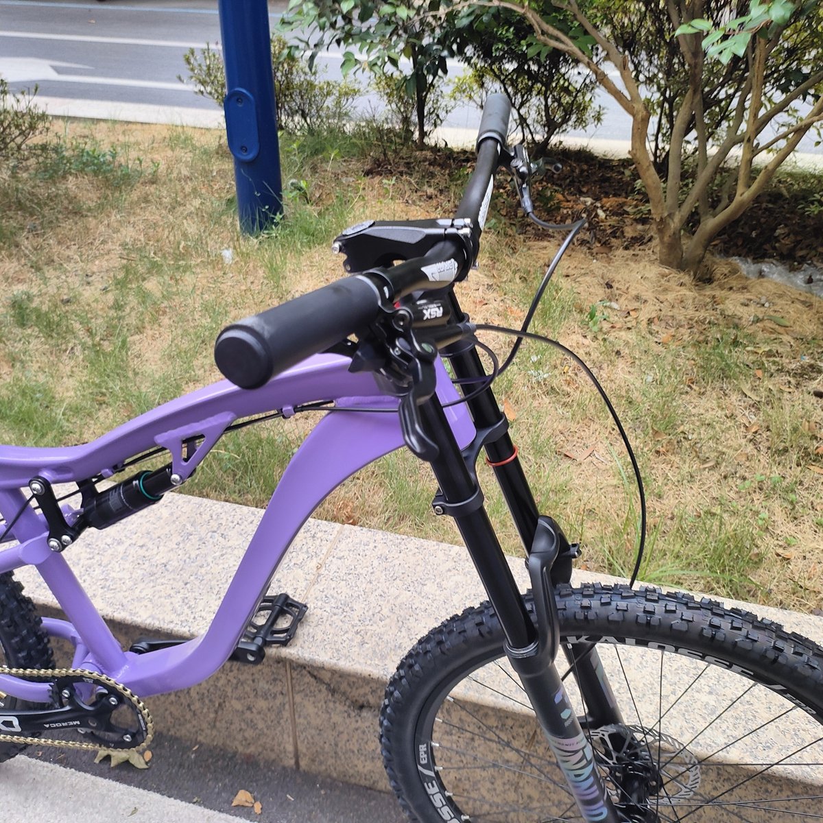 AM/XC Bike 11 Speed Air Front Fork Bicycle Hydraulic Brakes Mountain Bicycle Bike