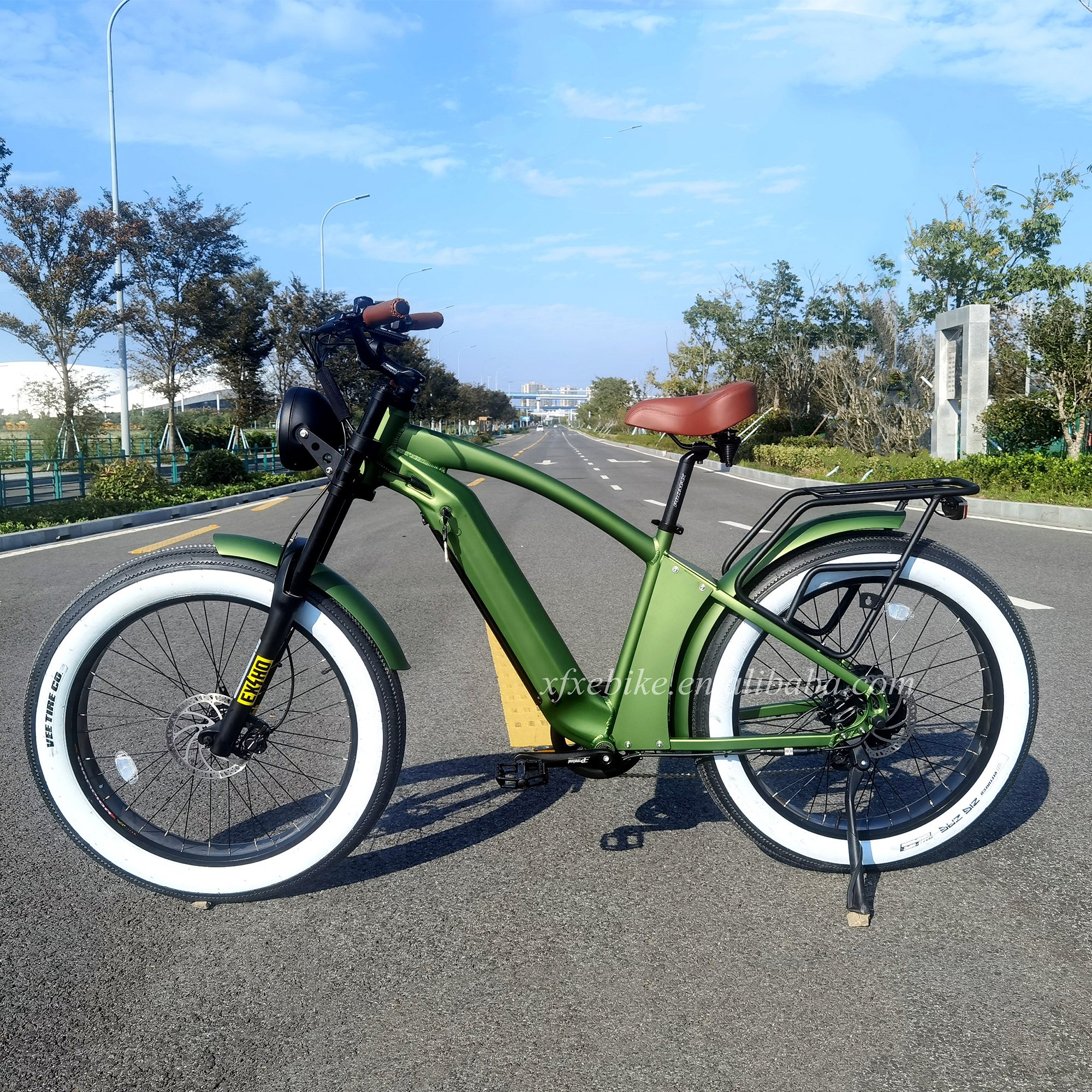 All Terrain 750watt Electric Bike Fat Tire 48V 17Ah Bigger Capacity Battery 26 Inch Mountain Ebike Powerful E Bicycle