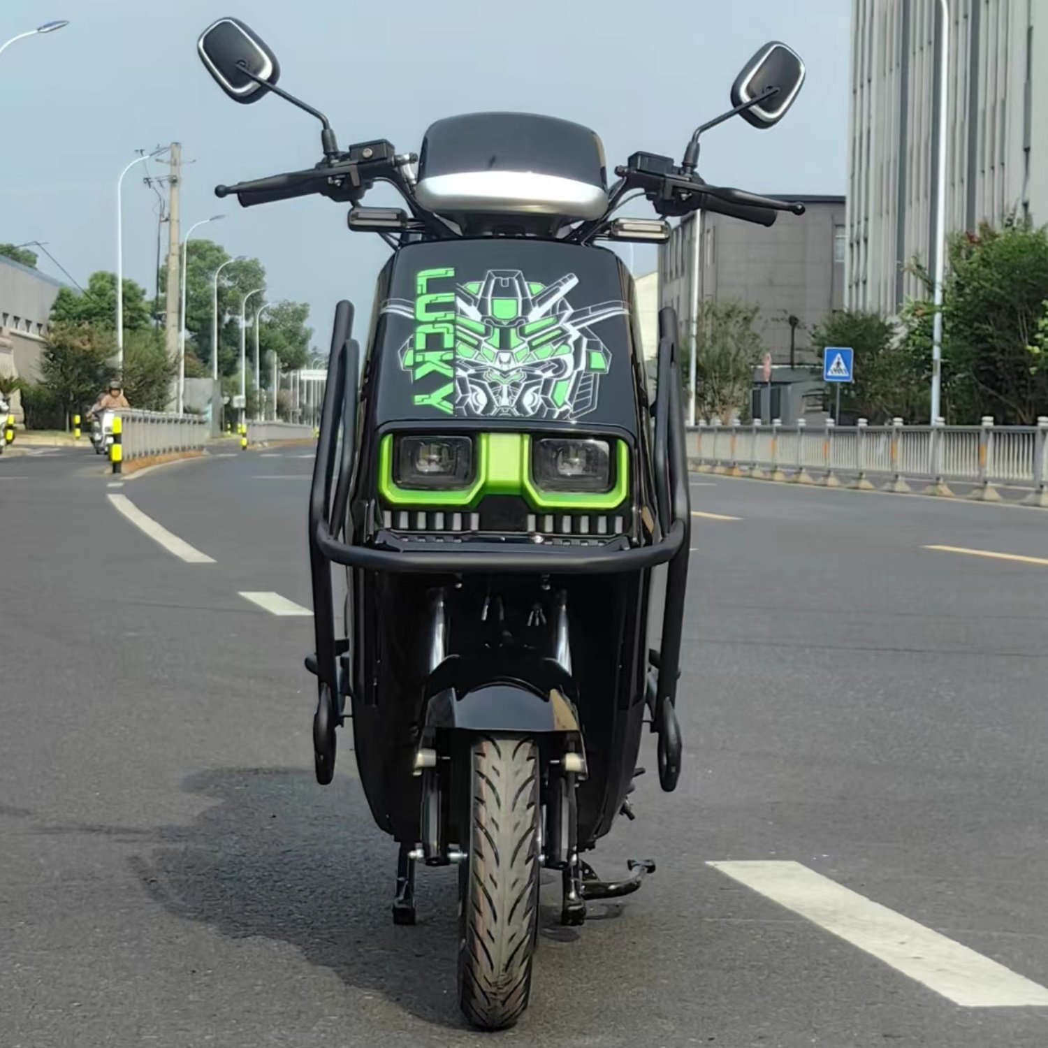 Chinese Manufacturers Direct Sales 40-60km/h Two-Wheeled Adult Electric Motorcycles