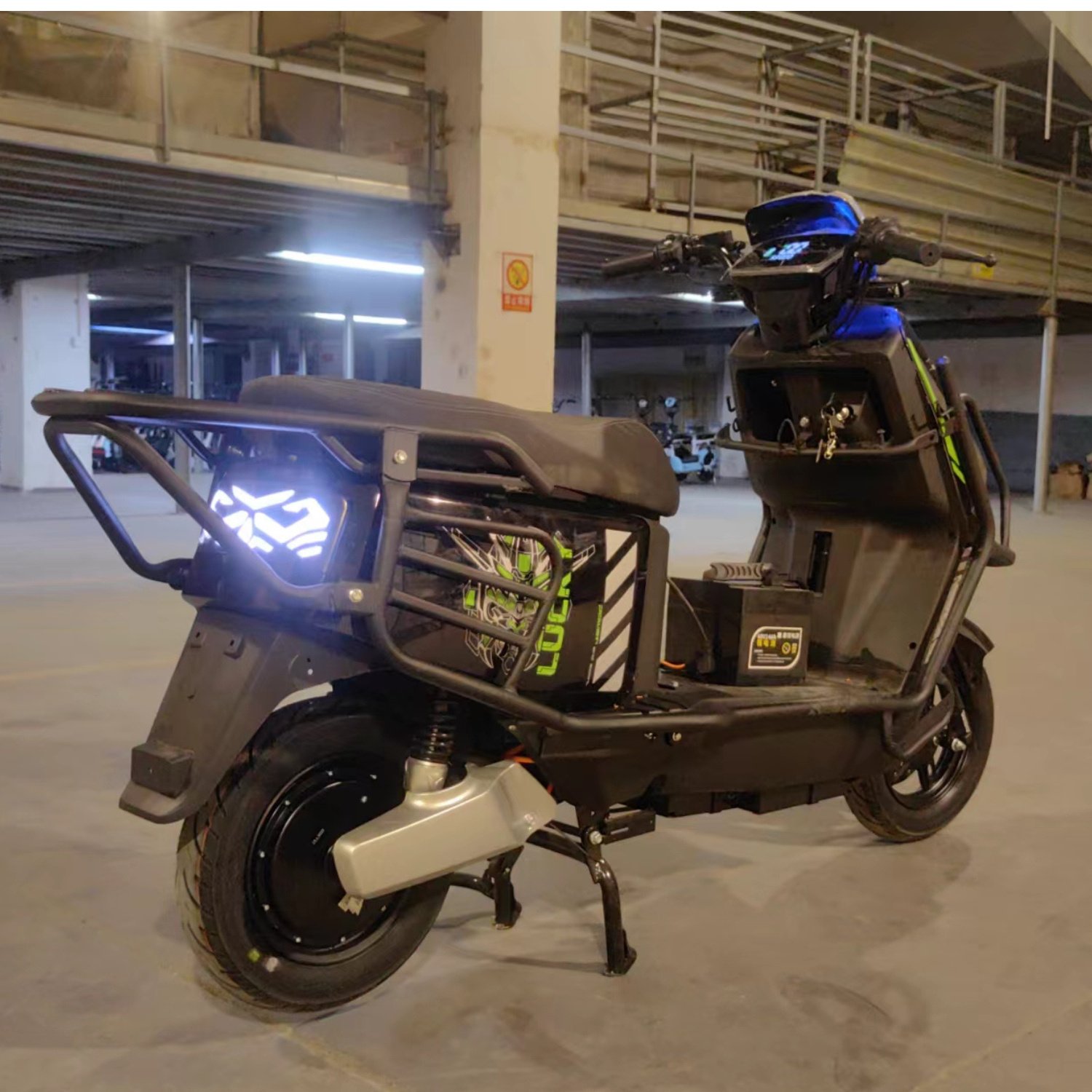 Chinese Manufacturers Direct Sales 40-60km/h Two-Wheeled Adult Electric Motorcycles