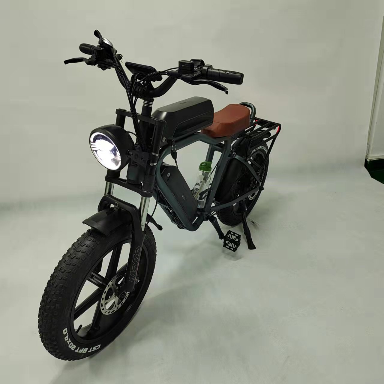 16Ah*2 Dual Batteries Long Range Ebike 48V 750W Electric Fat Tire Bicycle City Bike