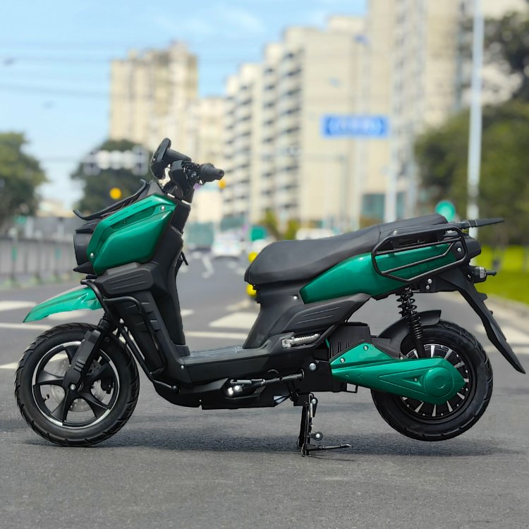 Competitive Price Custom High Speed 2000W 72V Two-Wheeled Adult Electric Motorcycles