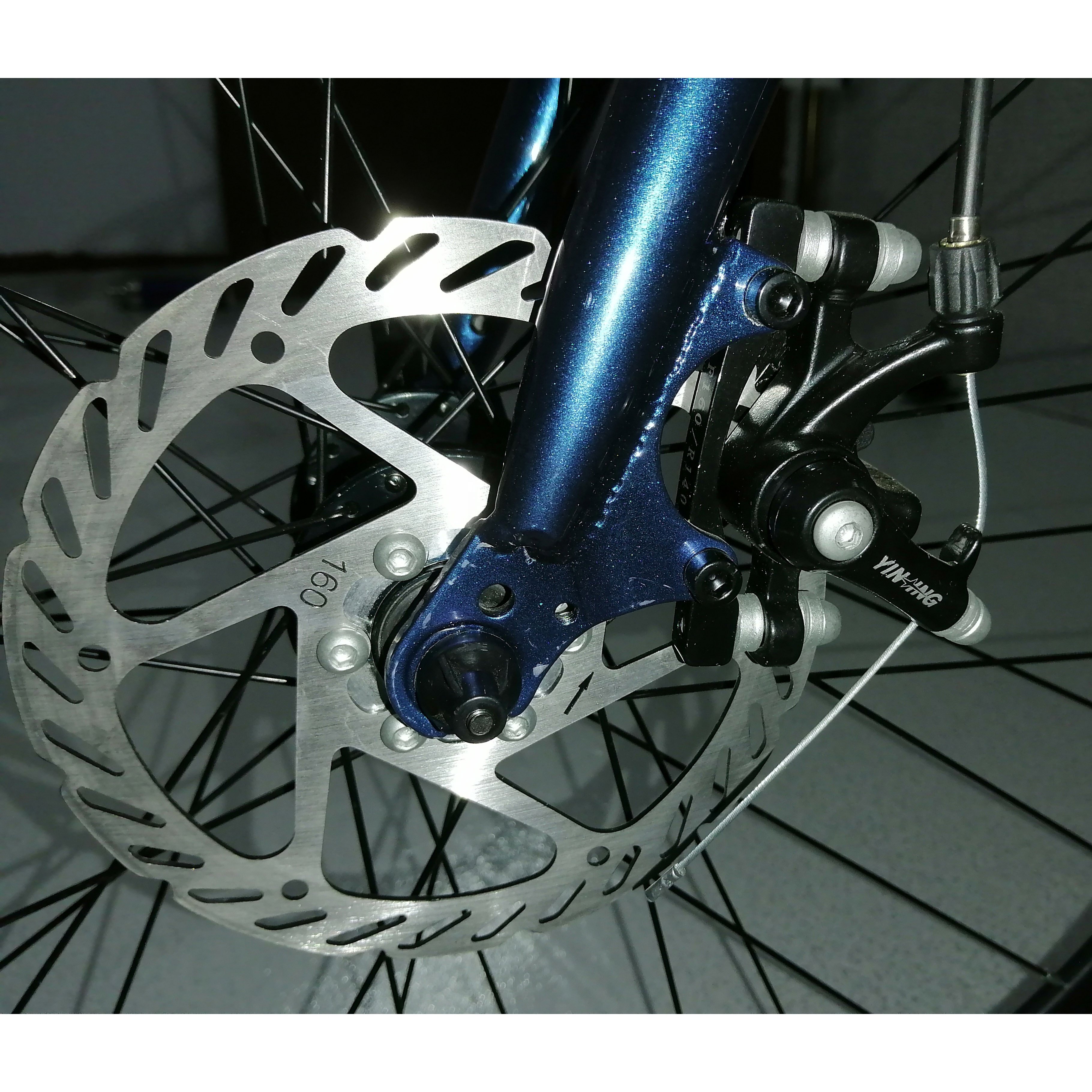 Chinese Suppliers Wholesale Aluminum Alloy Frame Variable Speed 700c Racing /Mountain Bike/Road Bike