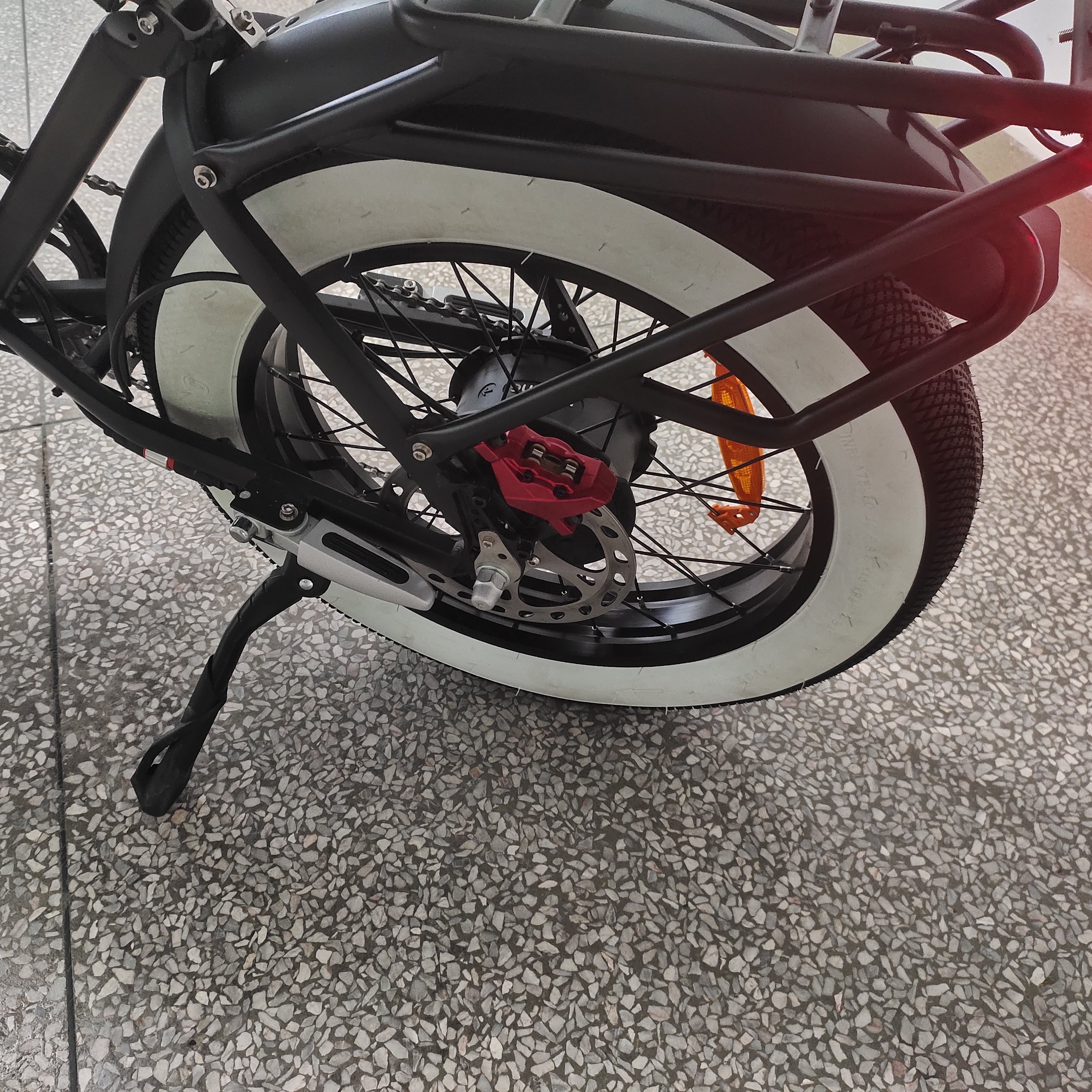 EU US Warehouse Cheap Electric Bicycle Dirt Bikes V1 Electric Sport Bike Mountain Electric Fat Tire Ebike Electric City Bike