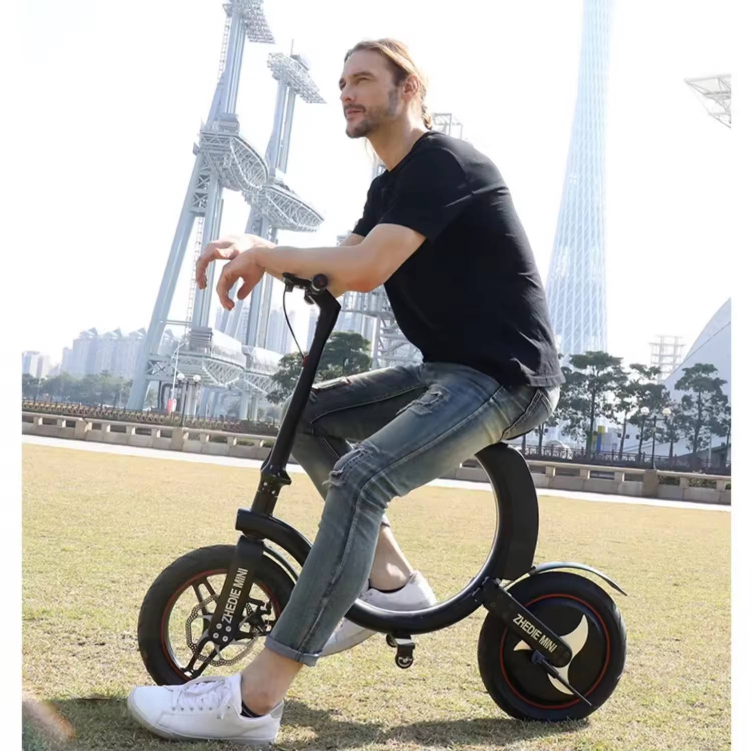 Customized 350w 36V 10.5Ah Foldable Electric Bicycle 14 Inch Electric City Road Bike Electric Folding Bike