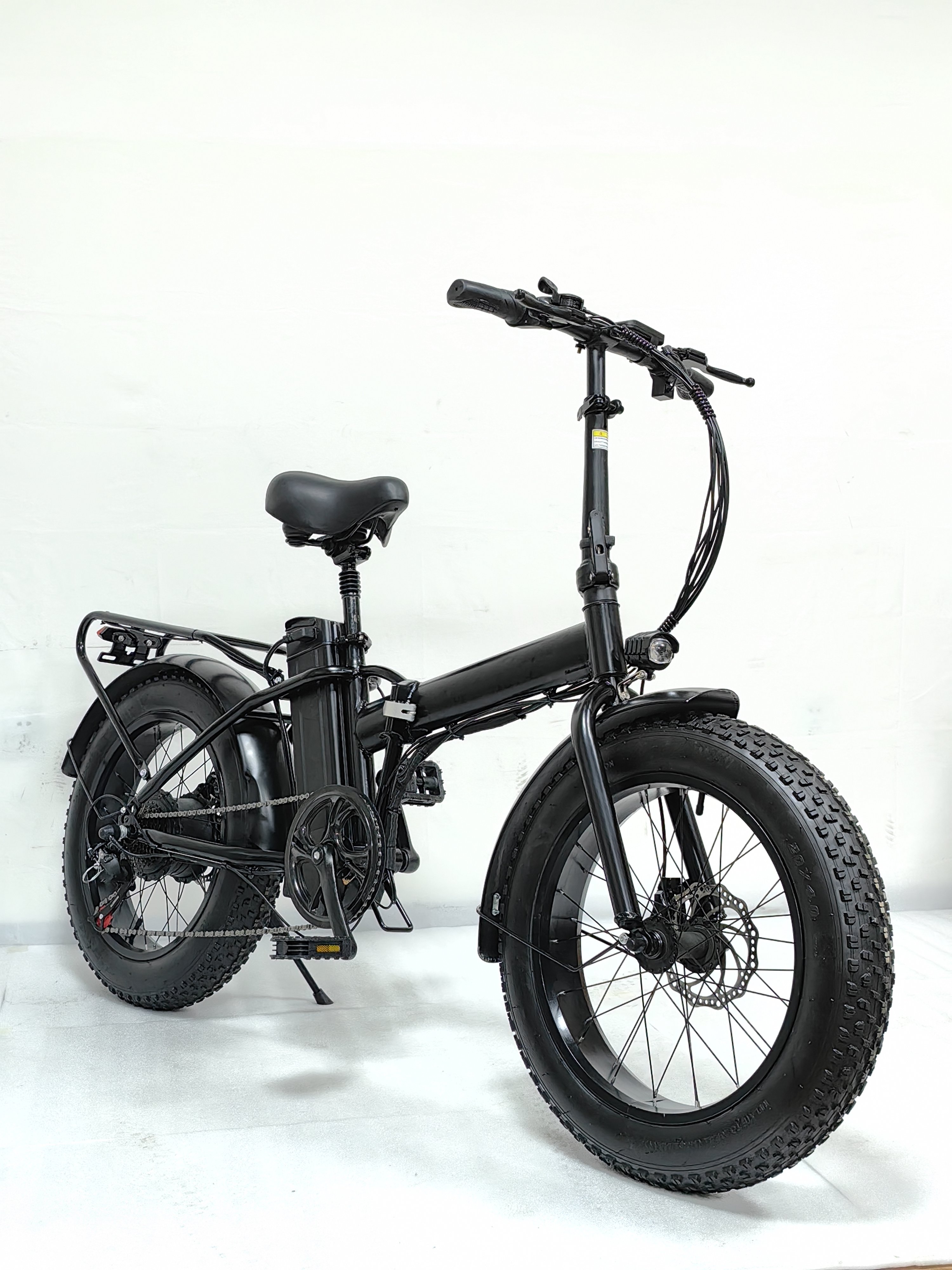 China OEM 550w power motor 48v 13Ah lithium battery Electric beach cruiser bike Rear drive disc brake electric snow bicycle