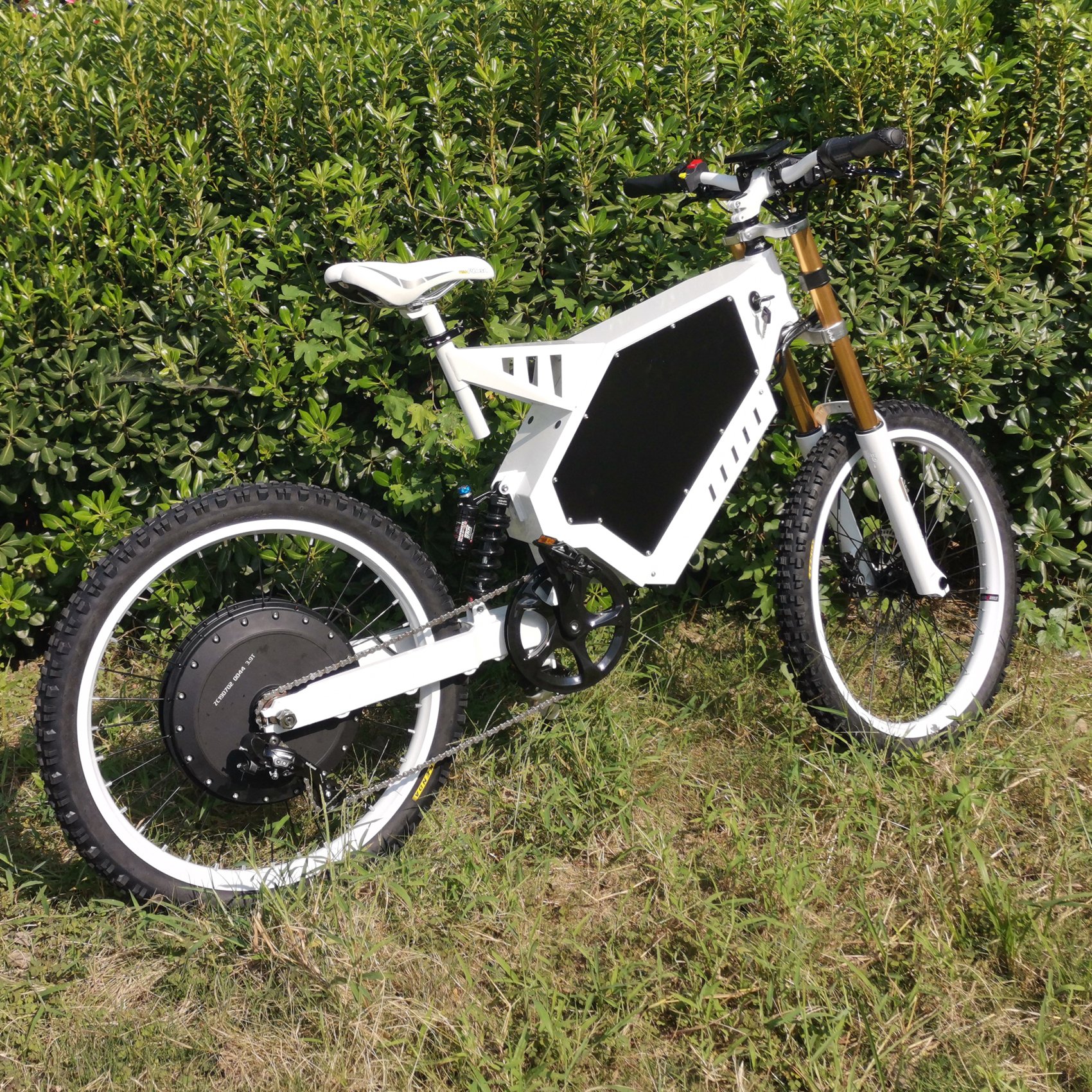 New Trend bomber ebike mountain bike full suspension 5000w motorcycle cs20 electric bike With big promotion