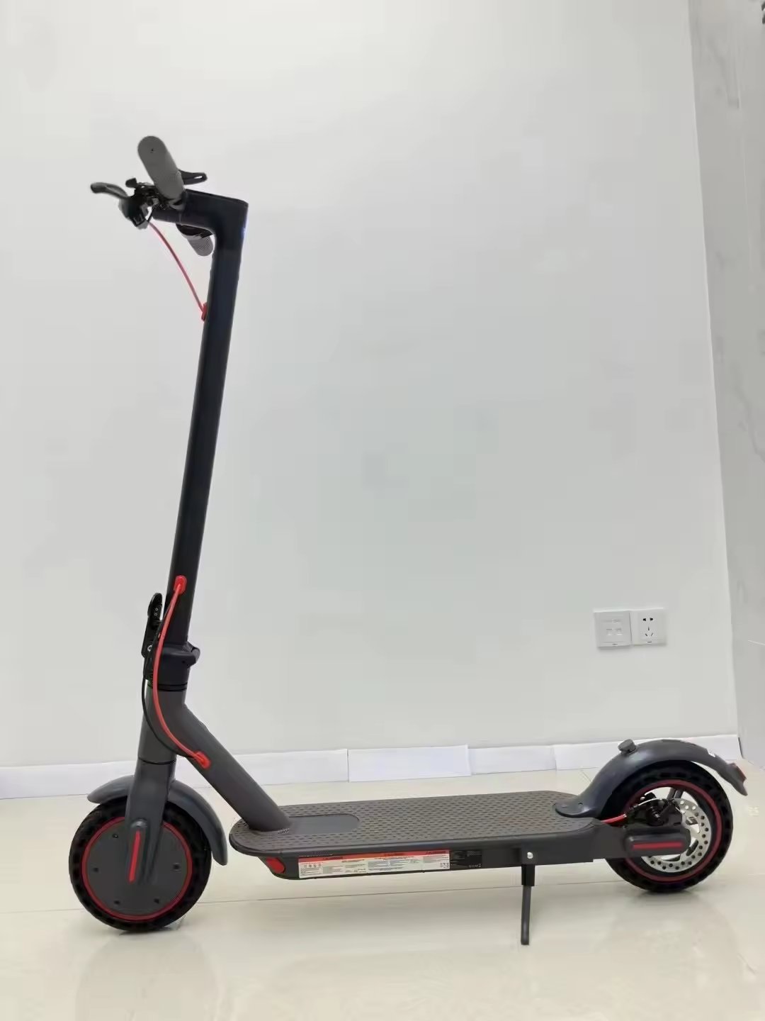 Portable electric scooter 2 Wheels Scooter Electric Adult Bluetooth 36V 350W electric scooter