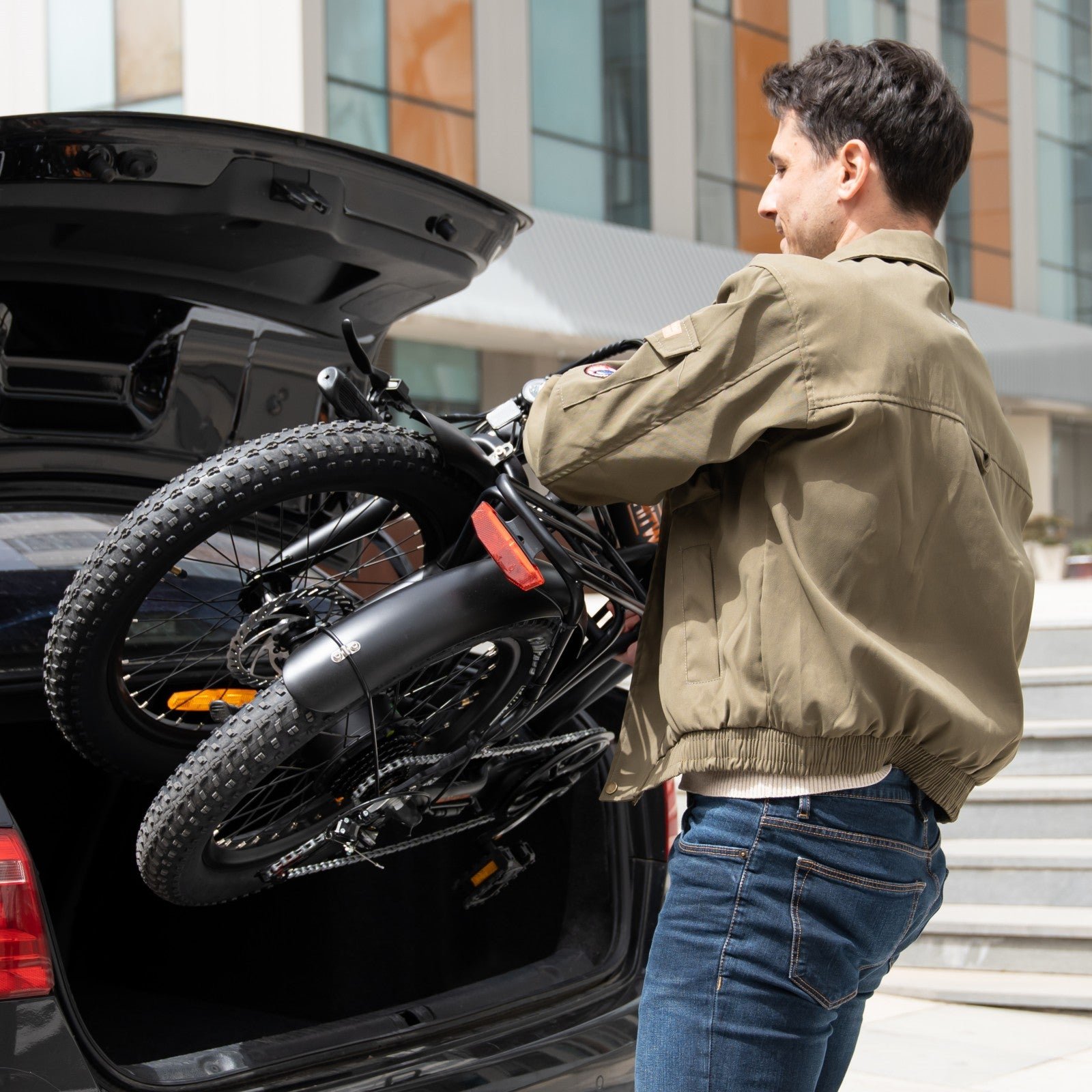 UK Stock BK16 E-Bike Electric Bicycle 26 Inch Trekking Bike E-City Bike 48V 18Ah Long Range 250 W Motor E Bike WithApp