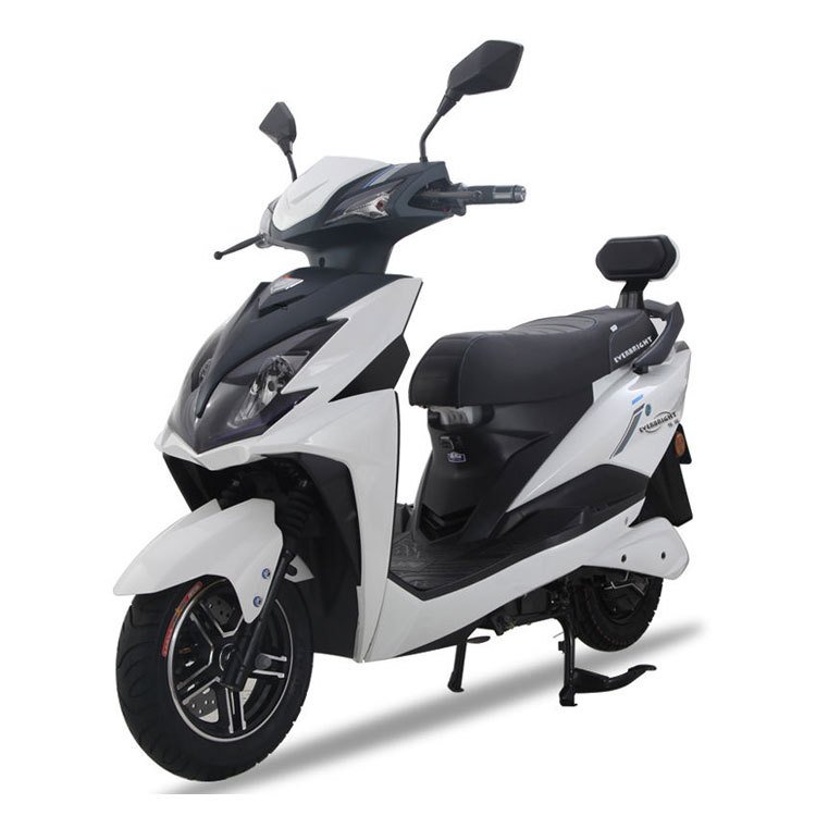 Hot selling bikes motorcycle 2023 electric moped with pedal 60v1200w electric motorbikes for adults electric chopper motorcycle