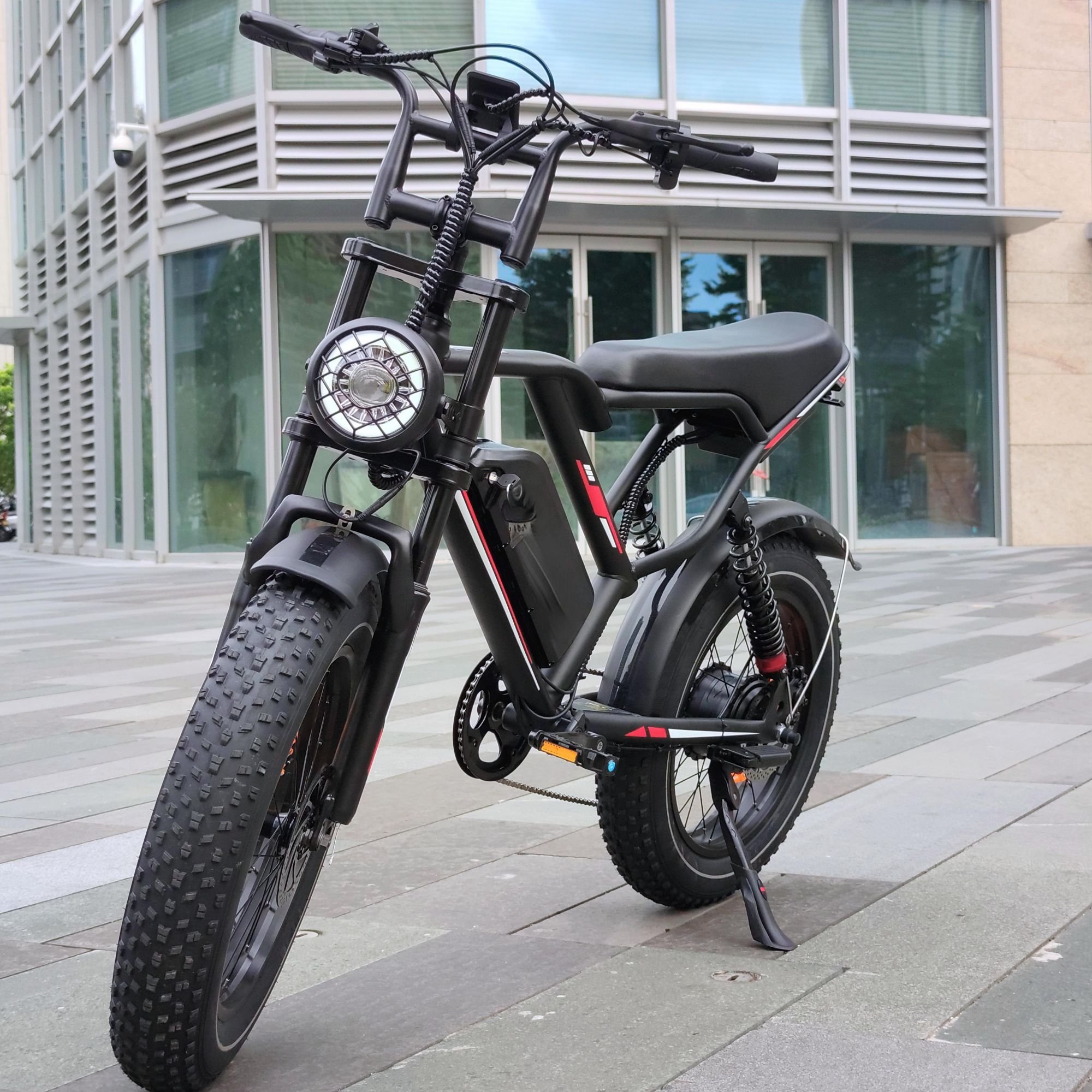 Factory supply EU US stock dual motor 2000W amyet S8 electric bicycle 48V 25AH hydraulic disc brake e bike city bike for adults