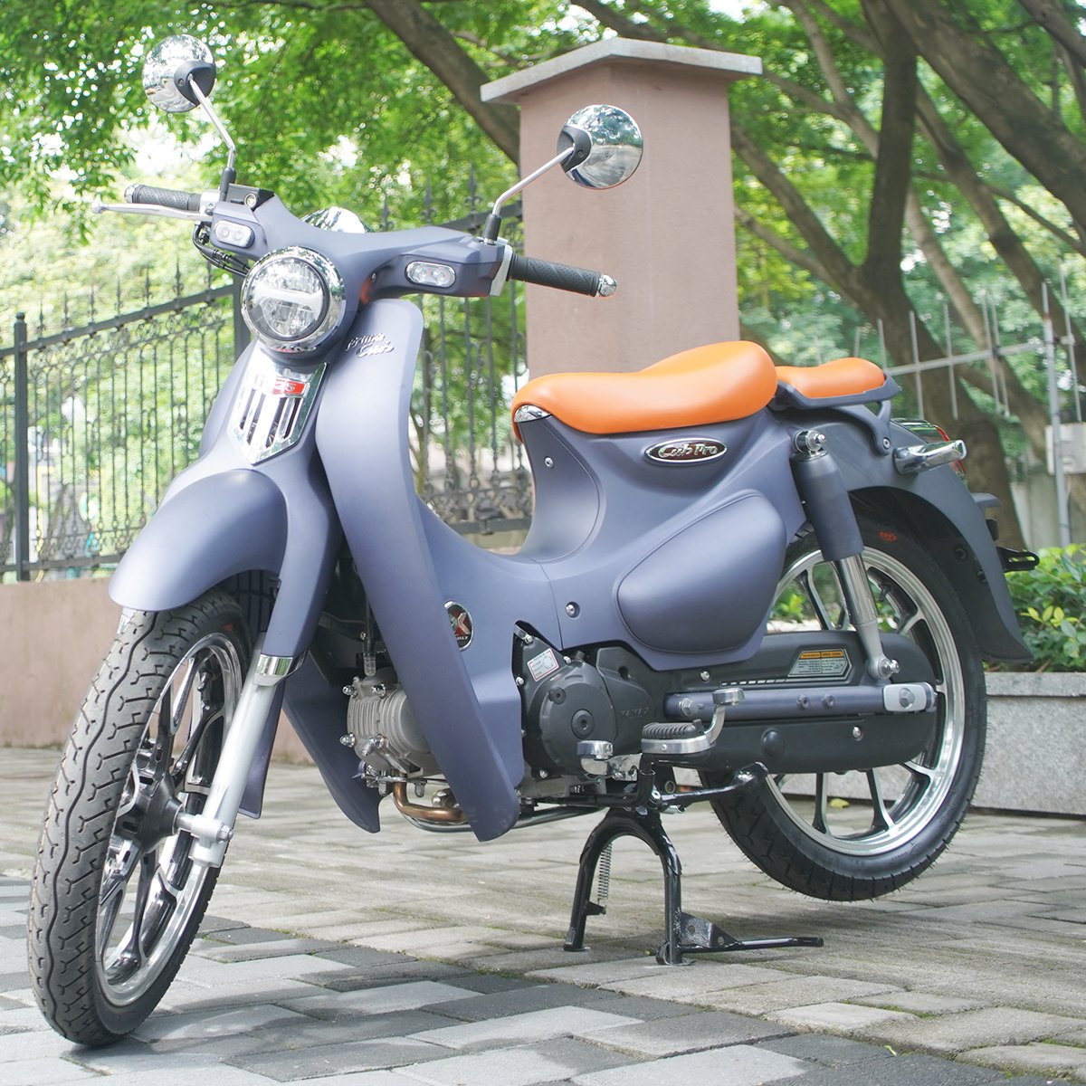 New/Used Motorcycles Kamax Motorbike Factory 4 Stroke Gasoline 125/150cc Motorcycle Sur Ron Light Bee X