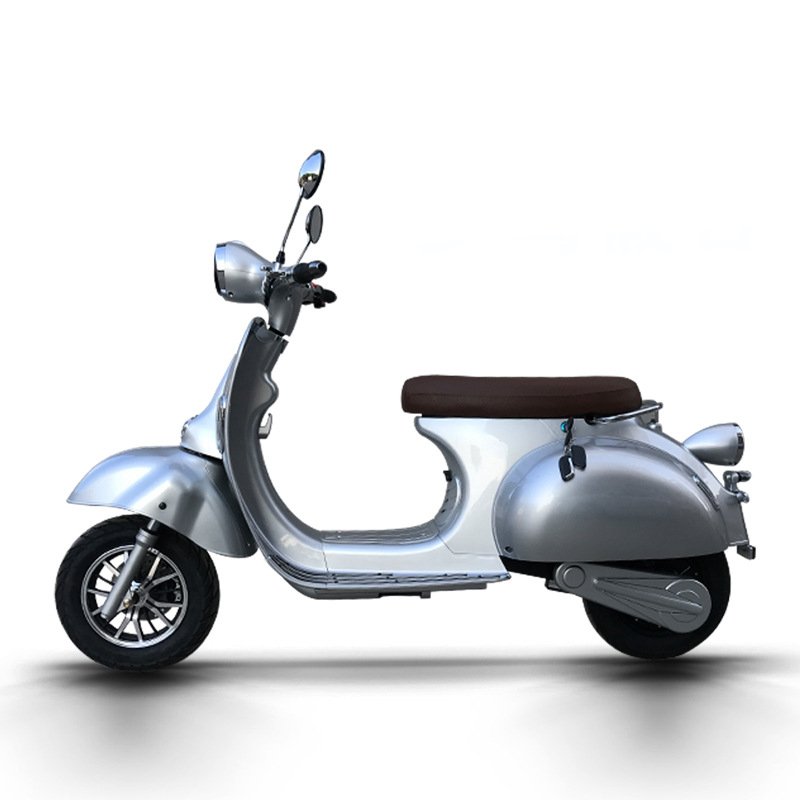 Green 60V Lithium Battery Retro Electric Scooter Adult Electric Motorcycle Electric City Bikes