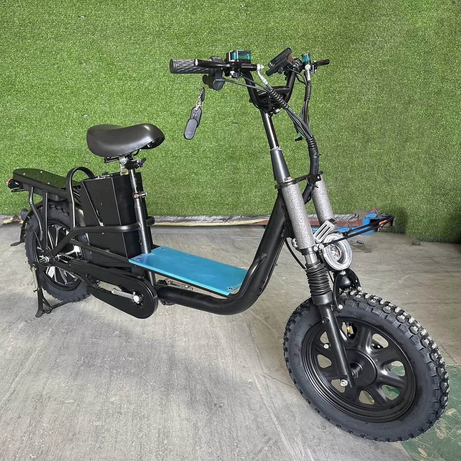 winter sale minako v8 e-bike 500w 16 inch fat tyre electric bike 60v 20ah electric bike russia adult electric bike for winter