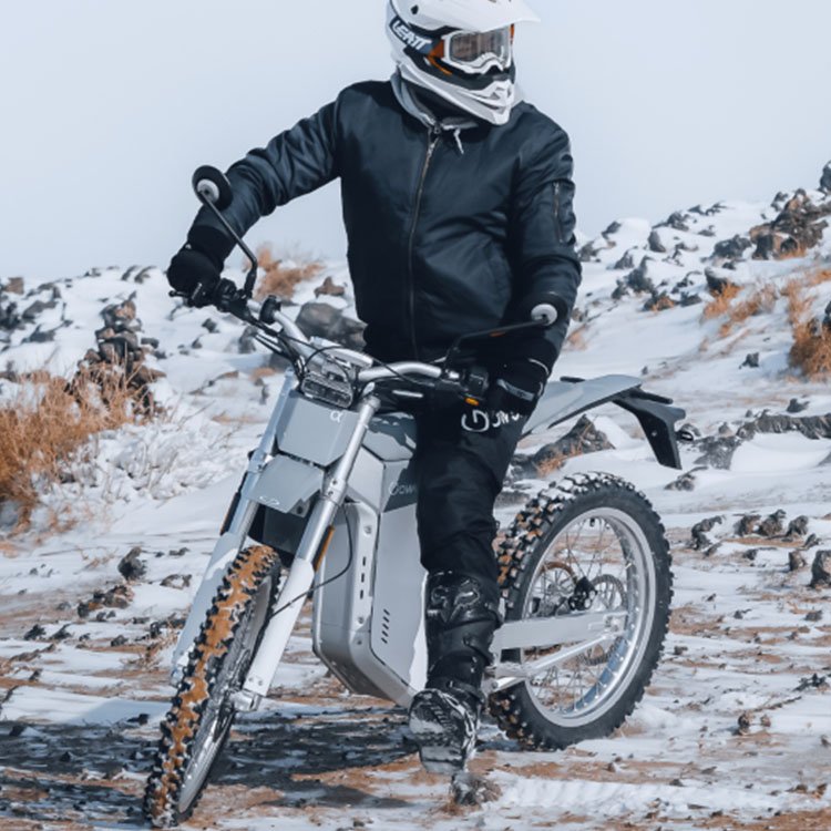 2024 Gowow Alpha Electric Bike 8000W Electric Mountain Bike 420Nm Torque Mid Drive 75km Range 80km/h Top Speed