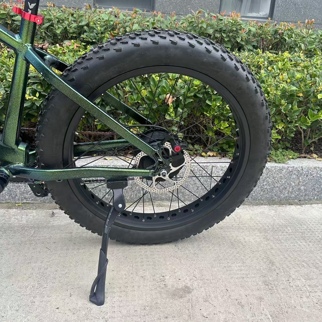 Wholesale 26 Inch 48v 250w Electric Mountain Bike 7 Speed Lithium Battery 750w Motor Power 15ah Capacity Aluminum Alloy 7 Speed