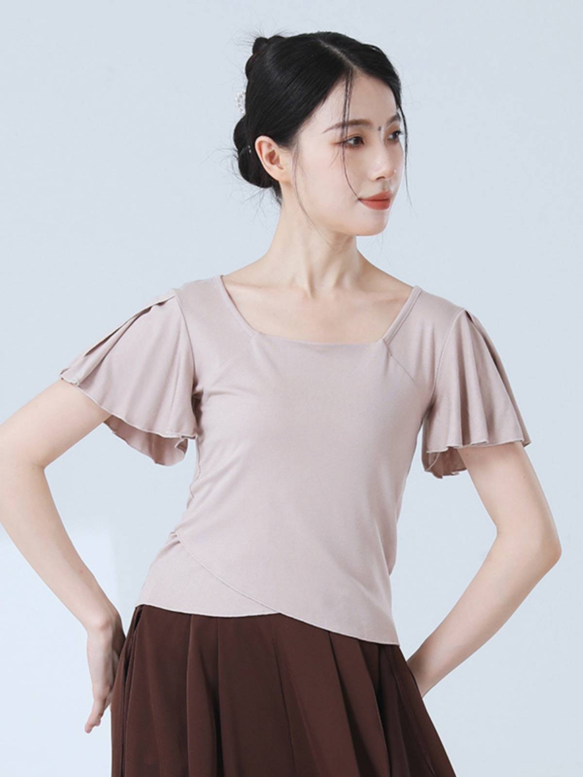 Classical elegant dance service small flying sleeve short self -cultivation daily practitioner body charm and temperament Modern dance service girl