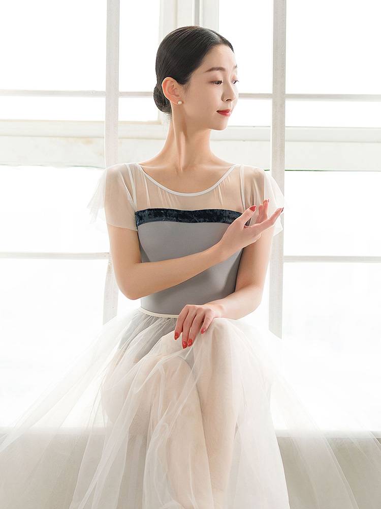Little Jasmine Ballet Practice Server Adult Female Fresh Sleeve Gymnastic Server Vented Strokes Connected Sports Server Dance Server