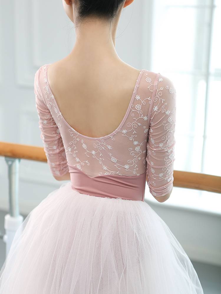 Little Jasmine Dance Female Xia Mantian Star Embroidery Gymnastics Uniform Ballet Dressing Gong Server Adult Server Services Uniform