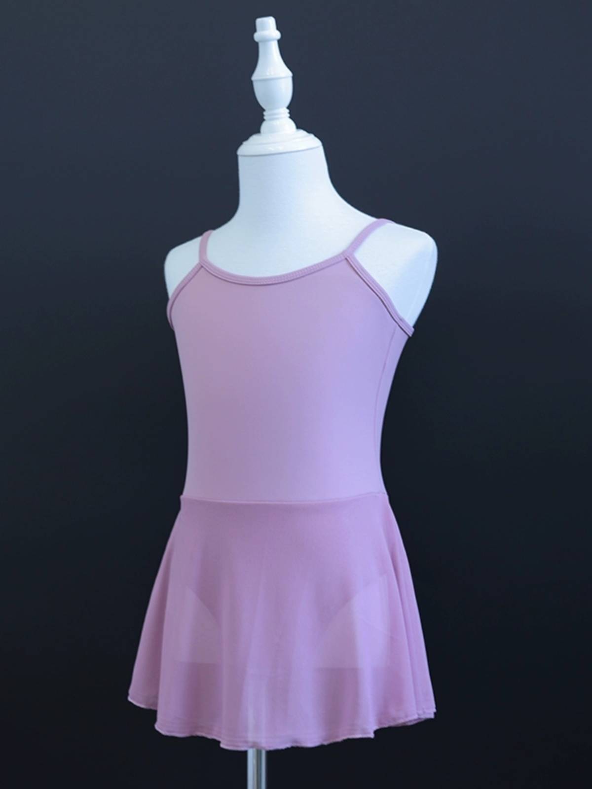 A Chinese baby-styling dress for a young child's ballet dress