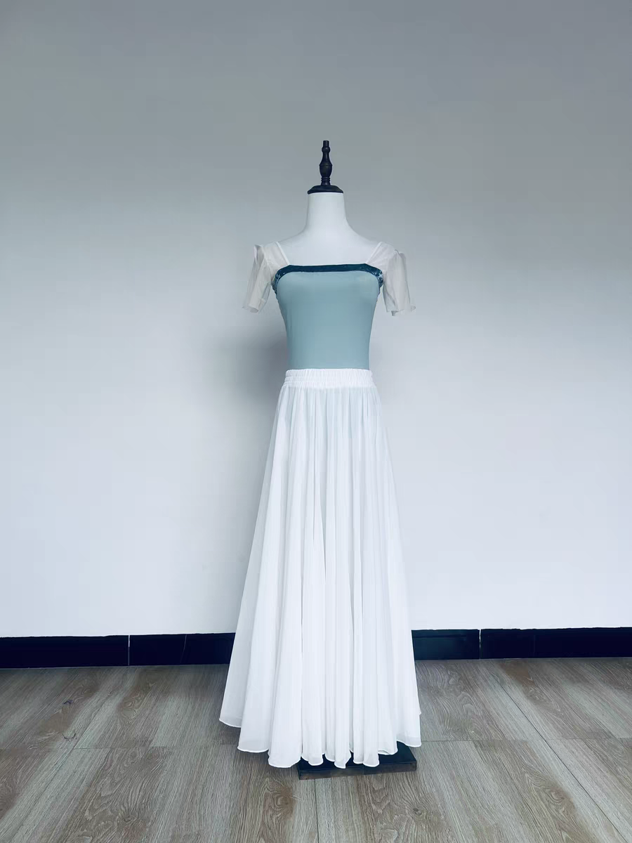 Rental ballet dance exercises, female adult dance clothes all the way, dance dance Chinese classical dance body fucking clothes