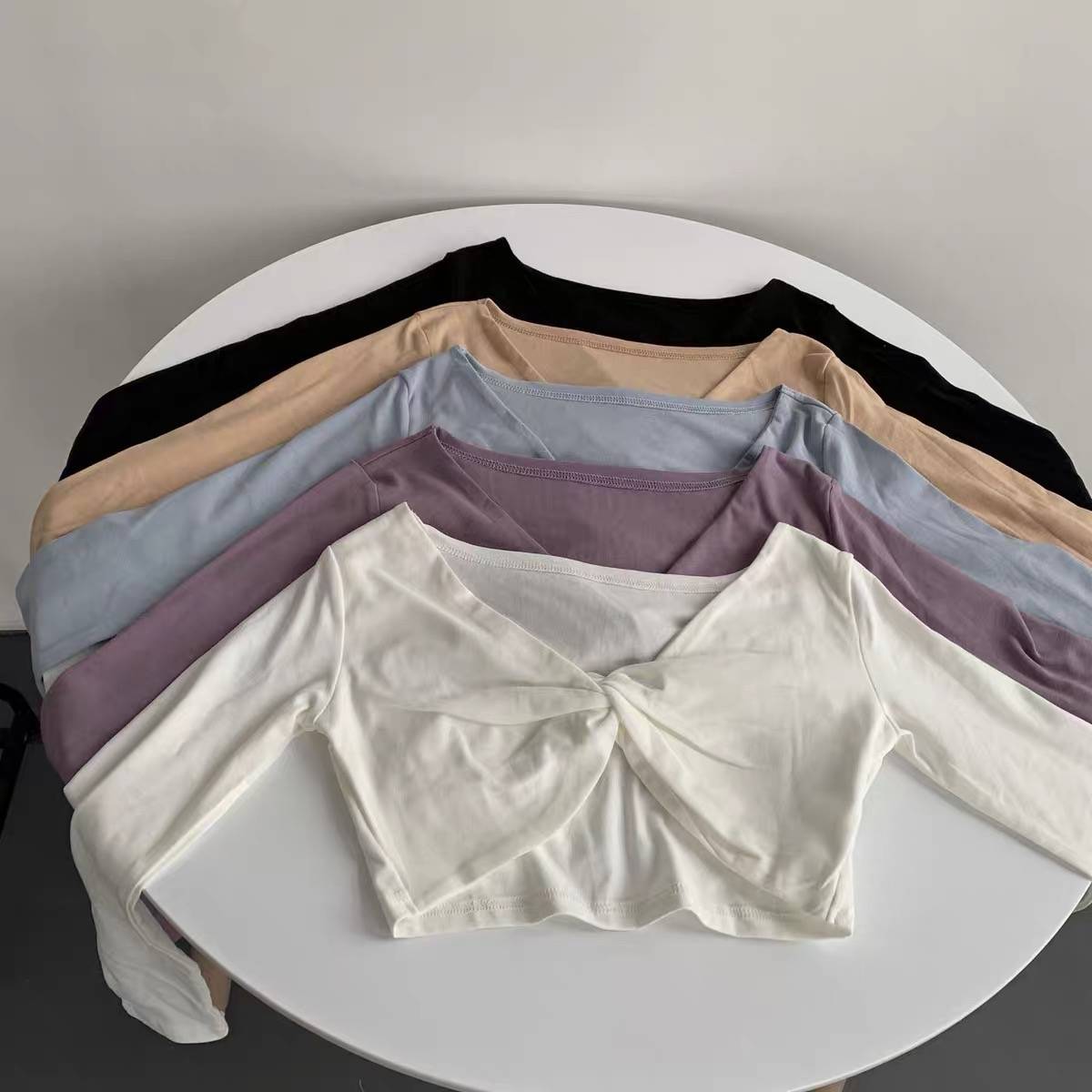 All -cotton V -neck knotted ballet dance body operation outside the small hill shoulder long -sleeved short -waist high -waisted high -waisted dance jersey