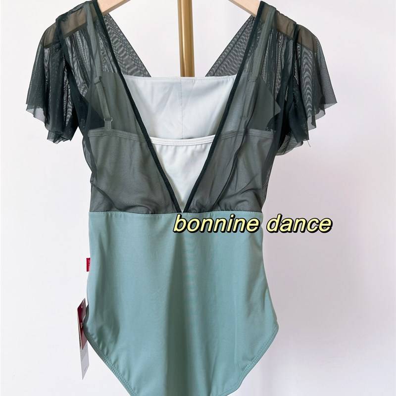 Spot dance service adult ballet practice service female summer C season fake two small flying sleeve art test high -shaped sports uniforms