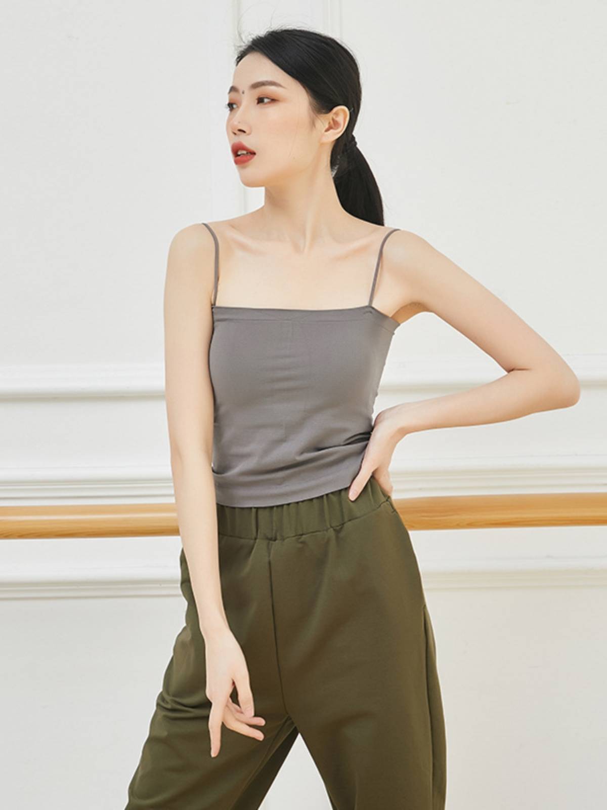 Modern dance clothing vest ballet Modern national classical dance exercise jacket chest pads camisole body clothes female