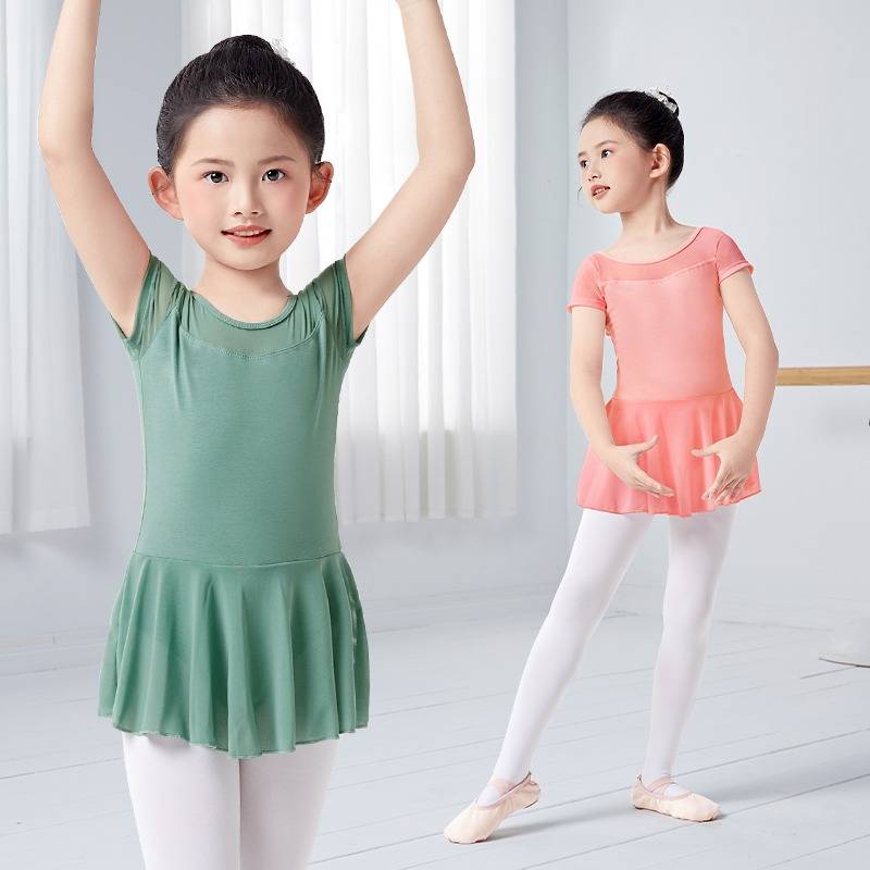 Factory selling children's dance exercises in summer short -sleeved ballet dance skirts with sports service girls. National dance test