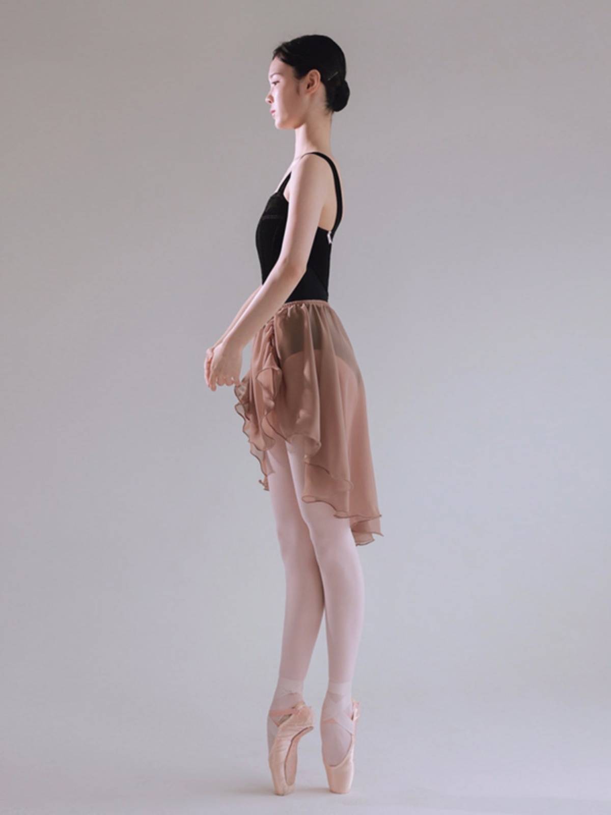 Ballet clothing adult petal skirt new dance gauze skirt dancing dancing skills test -shaped sports service base training suit female skirt female