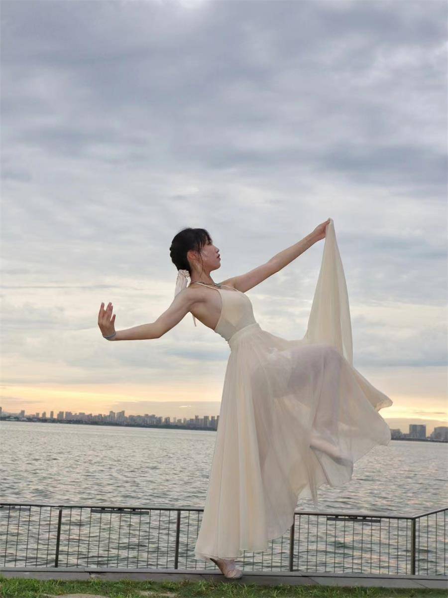 Adult gymnastics uniforms female beige sling -shaped sports student art test ballet dance service connected to practice dance service