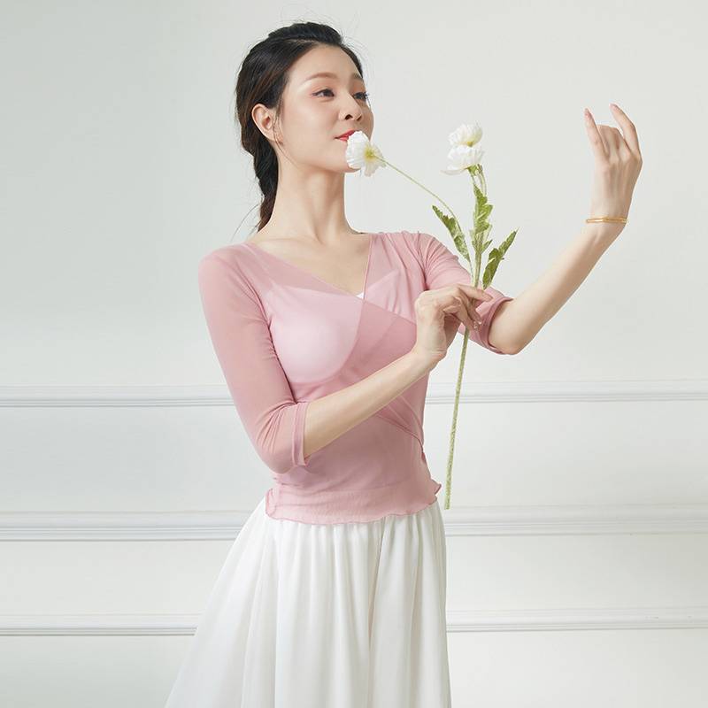 Classical dance nation dance presents on behalf of the body rhyme dance clothing performance service Chinese dance exercise skills test female gauze ballet